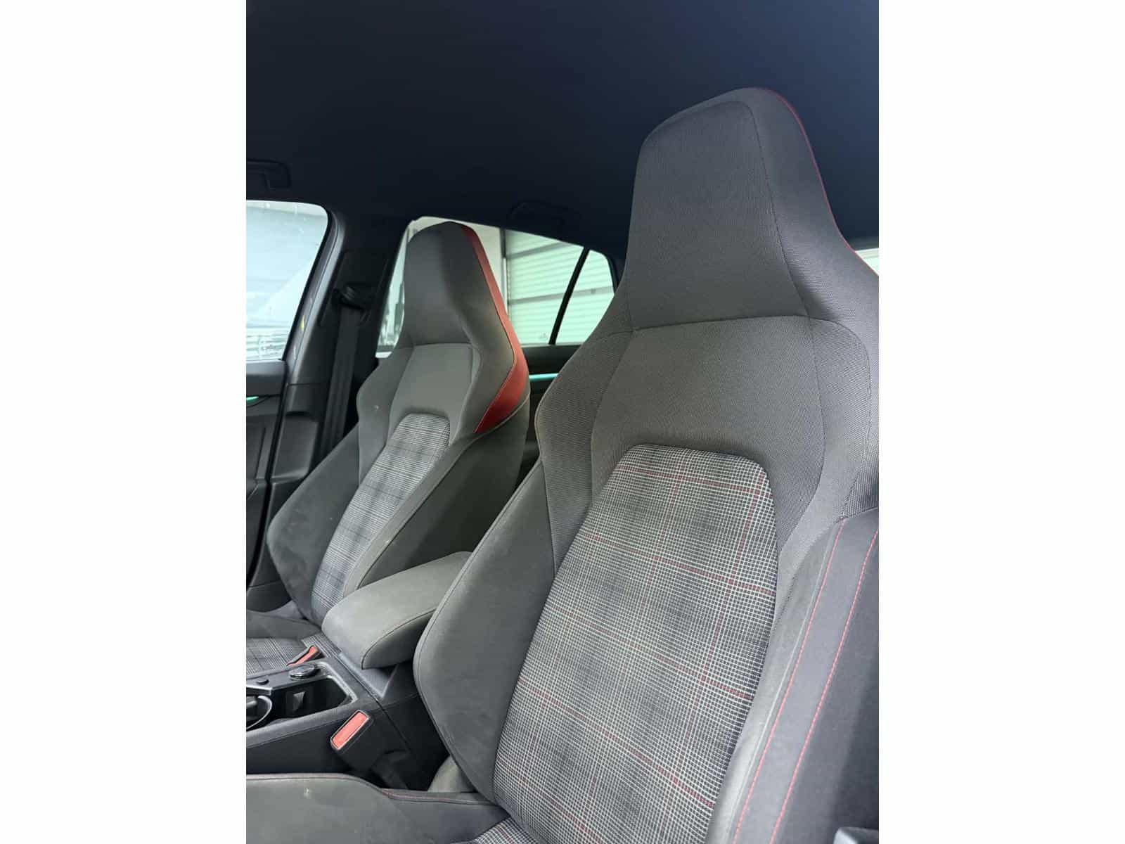 2022 Volkswagen GTI Autobahn - Image 10