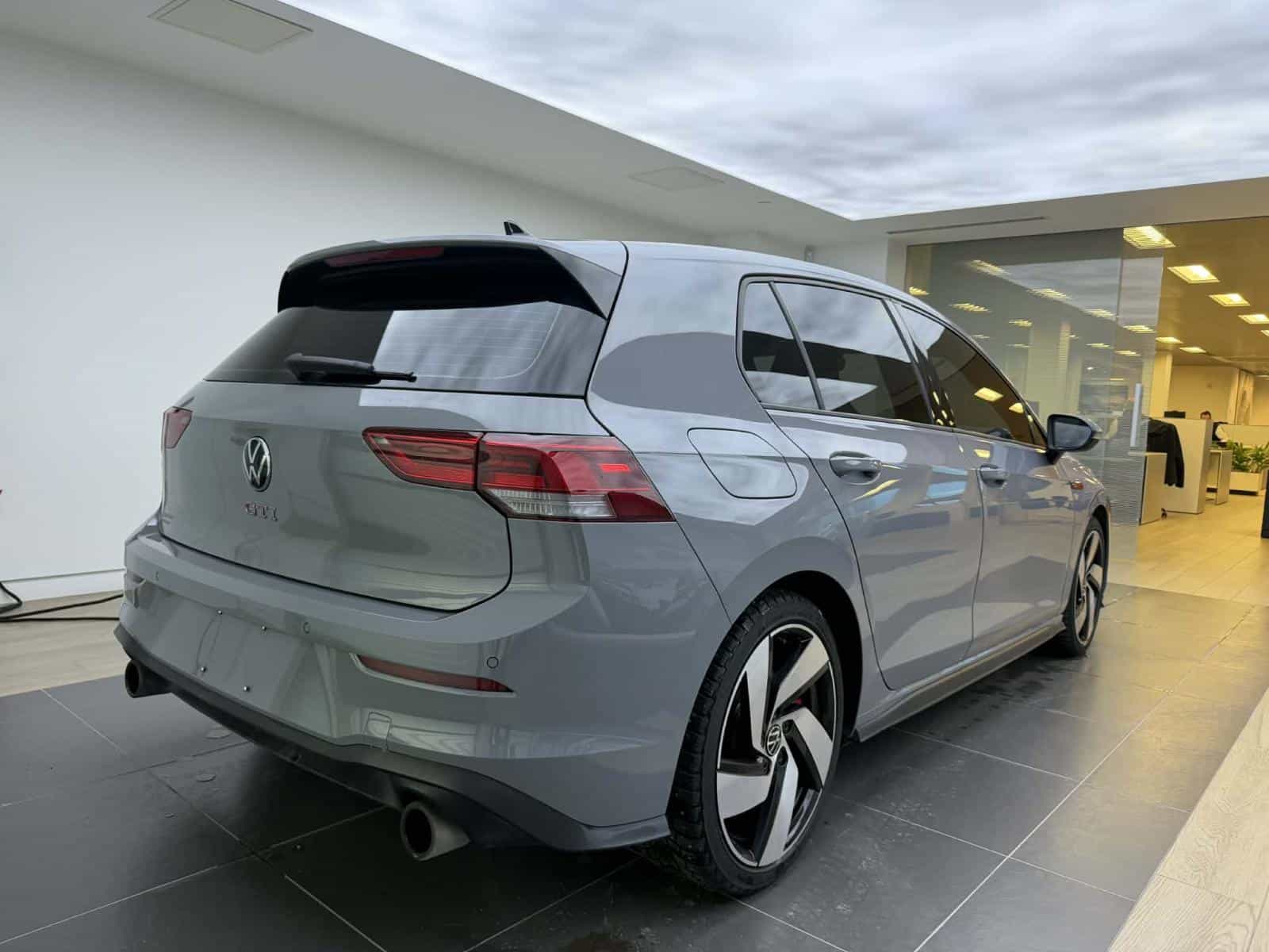 2022 Volkswagen GTI Autobahn - Image 4