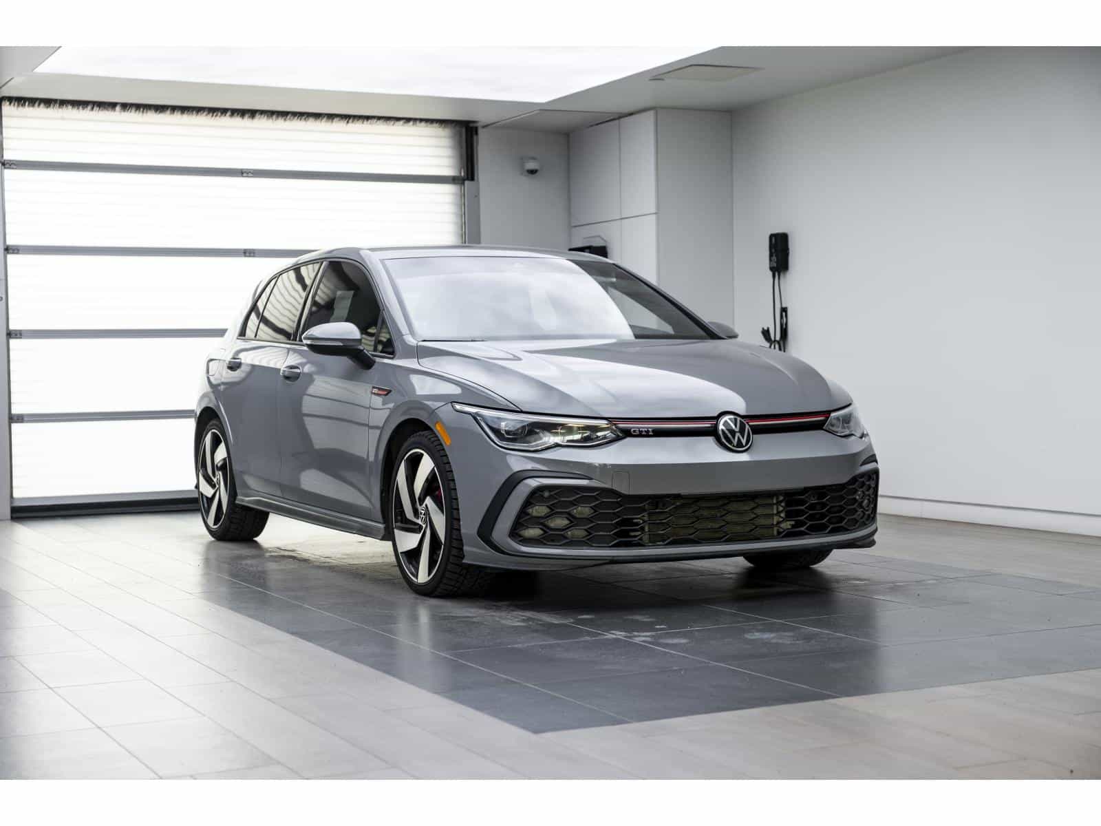 2022 Volkswagen GTI Autobahn - Image 1