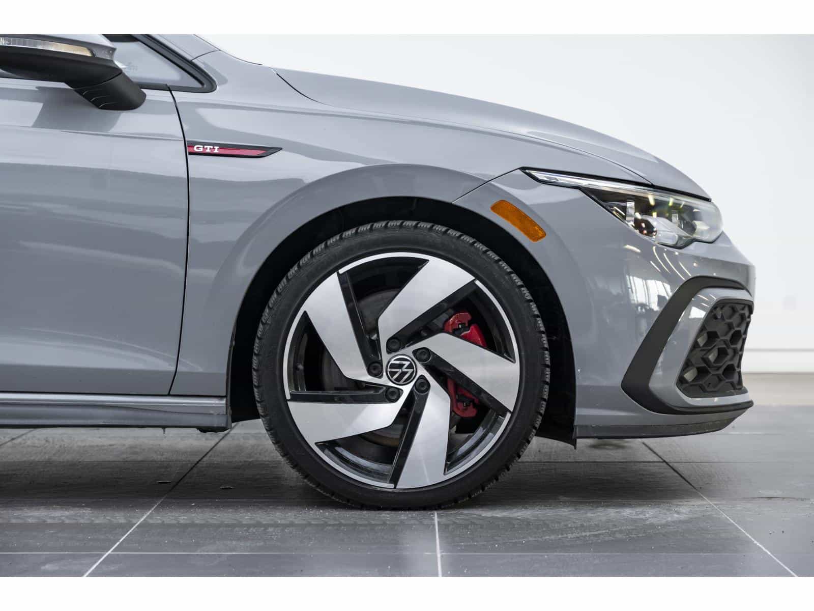 2022 Volkswagen GTI Autobahn - Image 7