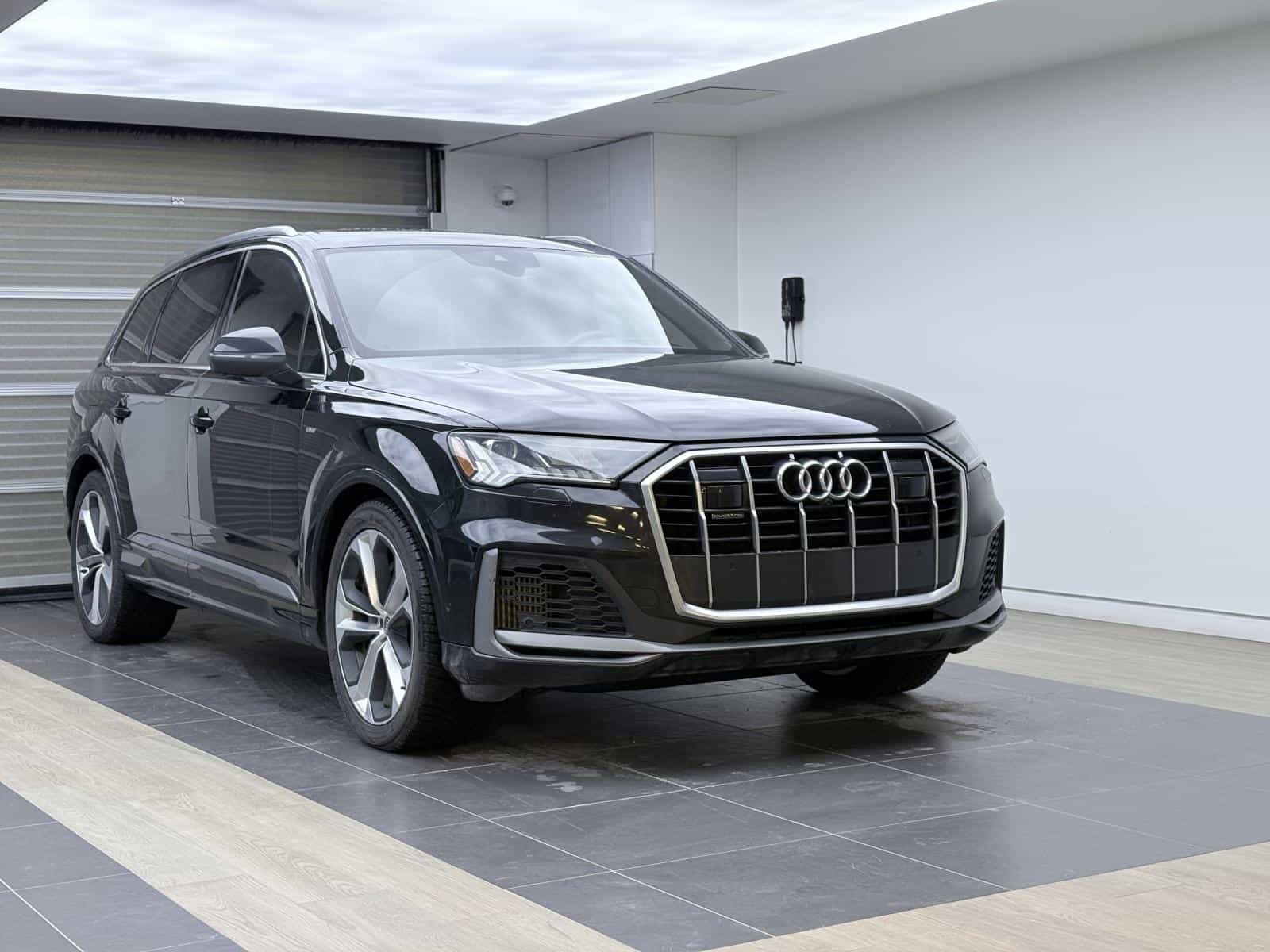 Image 1 Audi Q7 55 Technik 2022