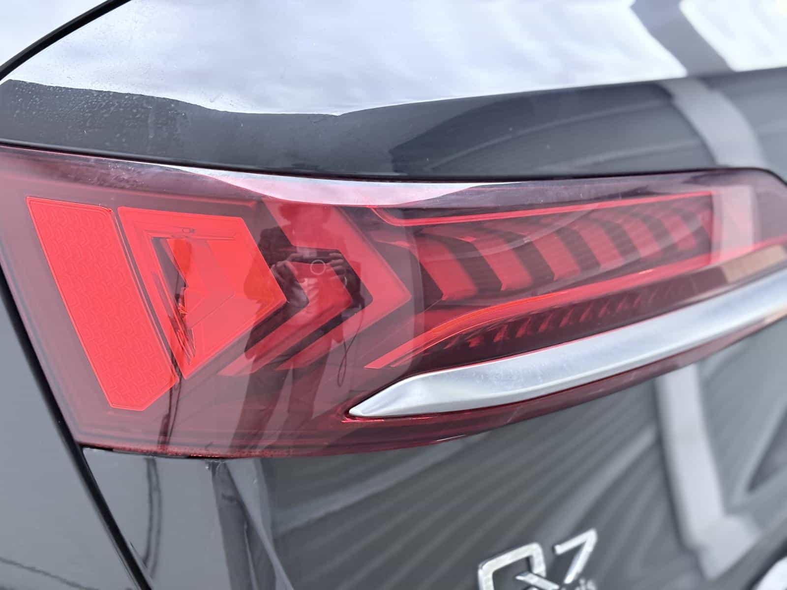 2022 Audi Q7 55 Technik - Image 6