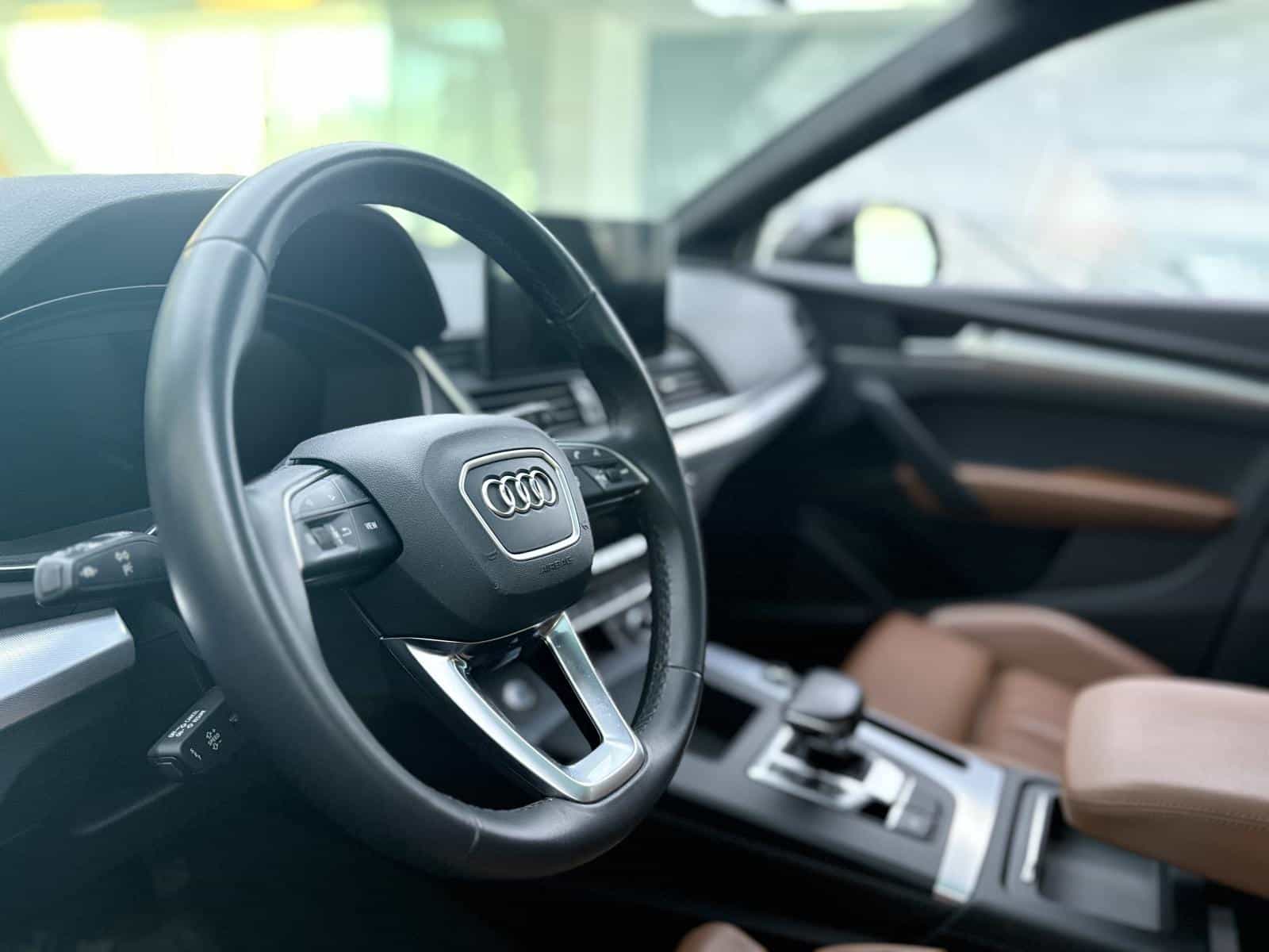 2022 Audi Q5 45 Technik - Image 16