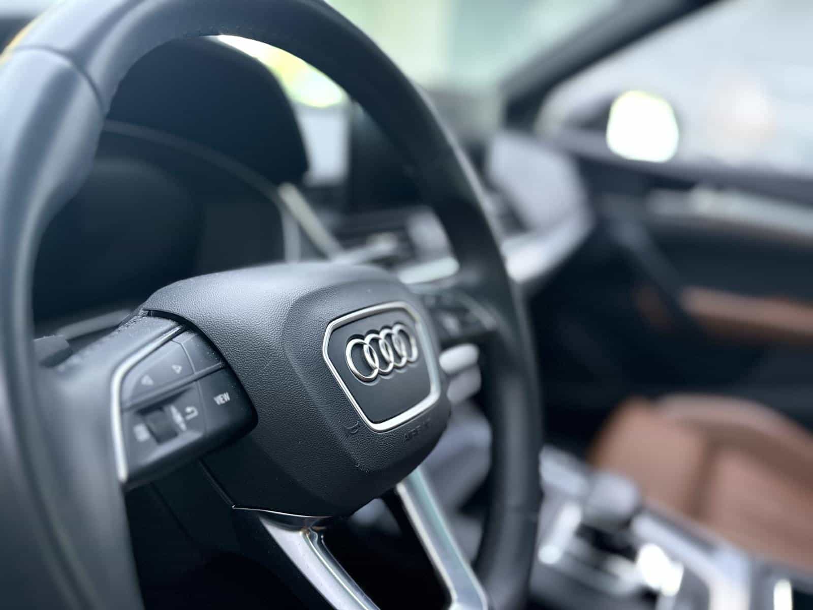 2022 Audi Q5 45 Technik - Image 17