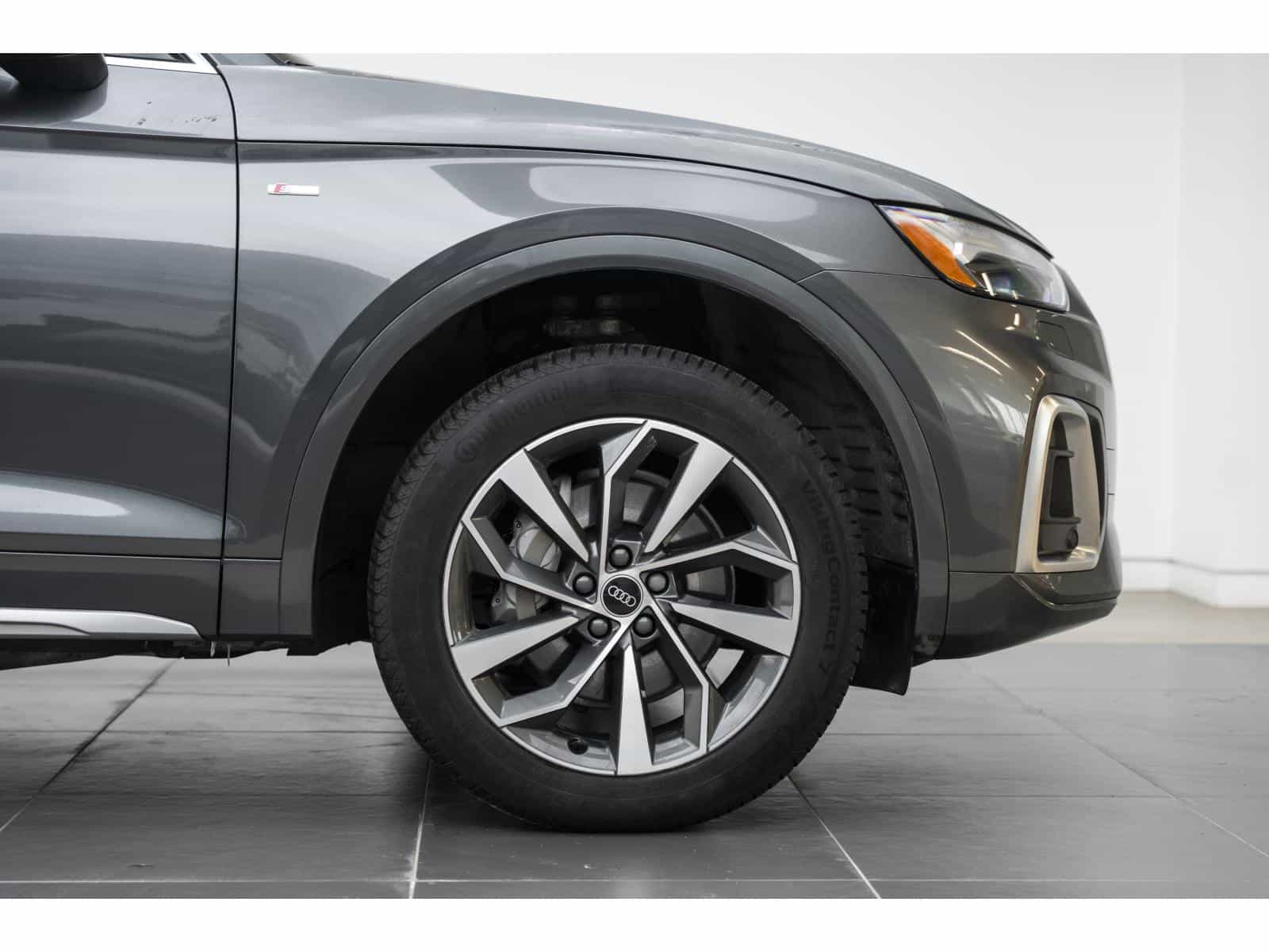 2022 Audi Q5 45 Technik - Image 6