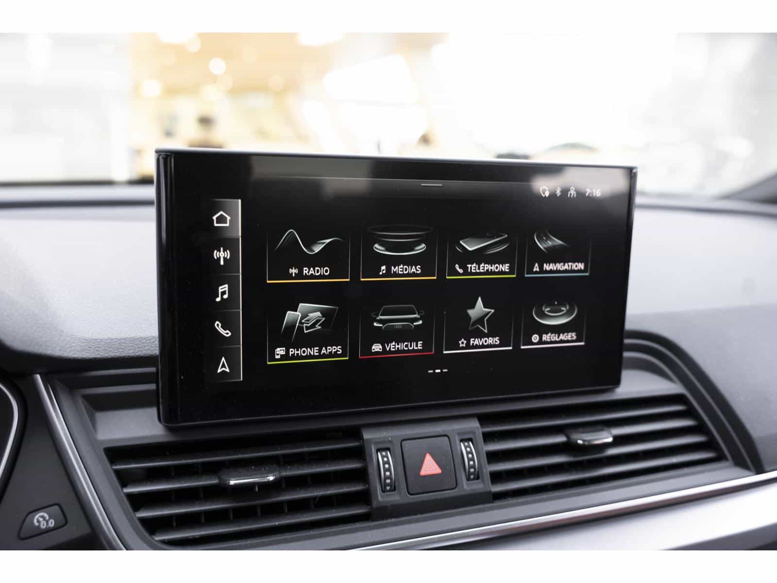 2022 Audi Q5 45 Technik - Image 23