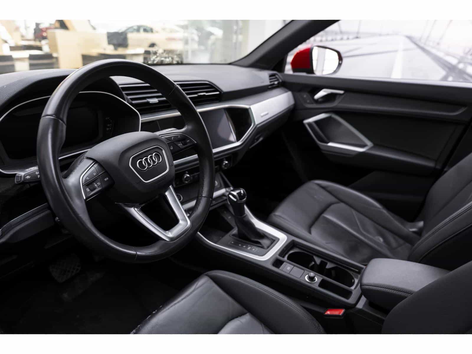 2023 Audi Q3 Komfort 45 - Image 17