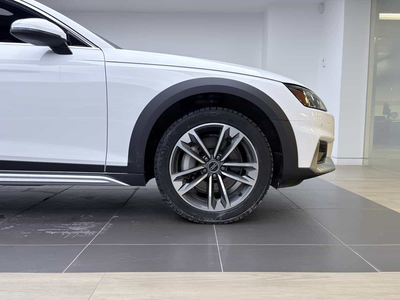 2023 Audi A4 Allroad 45 Progressiv - Image 6