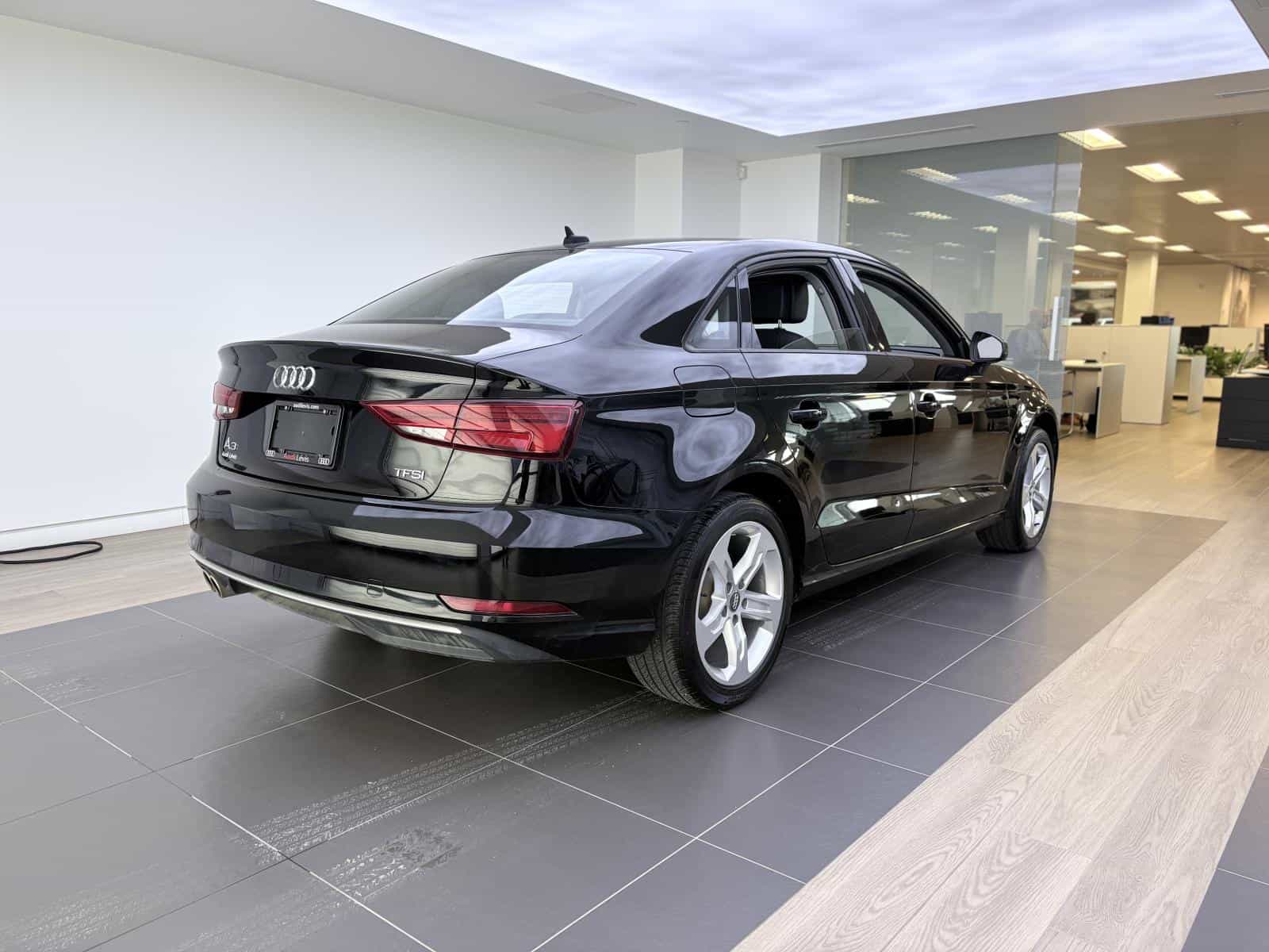 Image 9 Audi A3 2.0T Komfort 2017