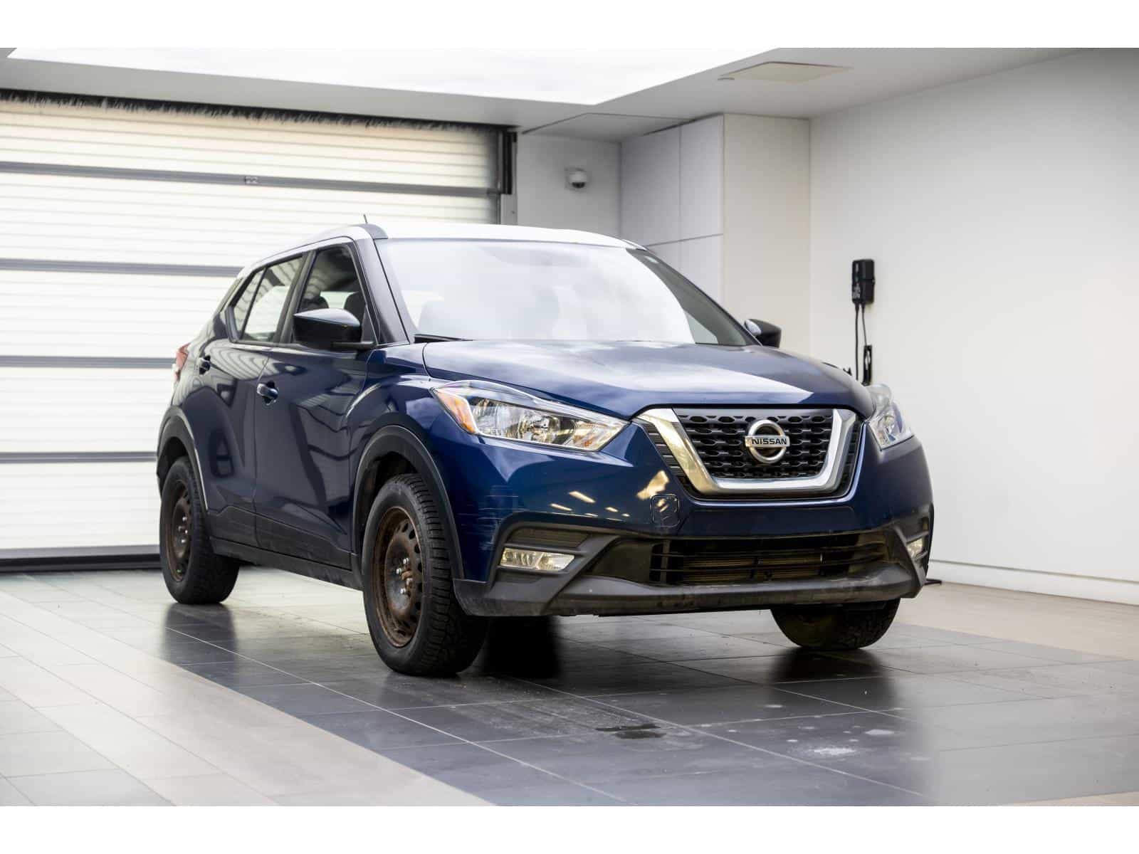 2019 Nissan Kicks SV - Image 1