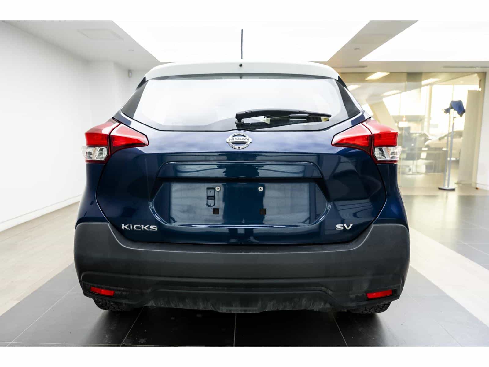 2019 Nissan Kicks SV - Image 9