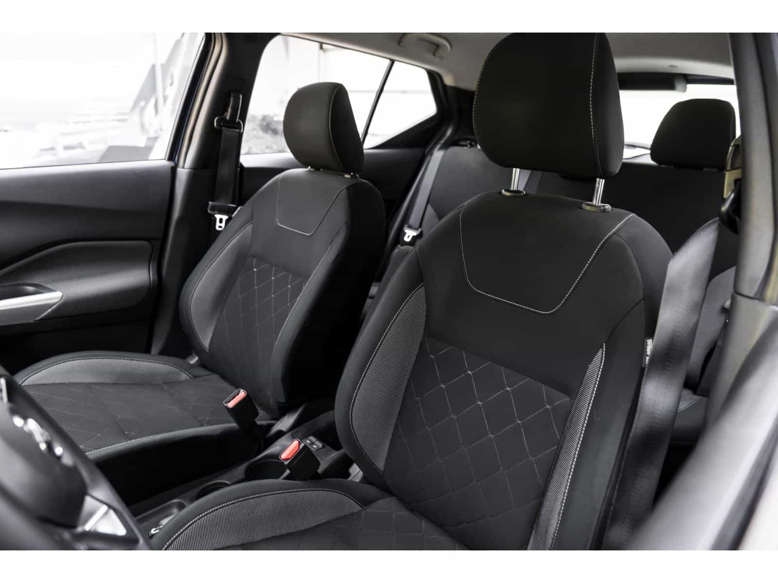 2019 Nissan Kicks SV - Image 12