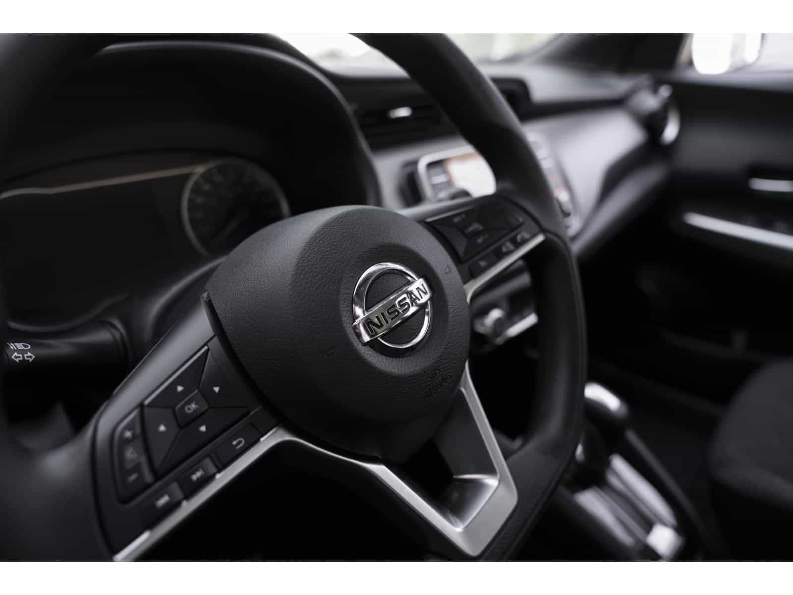 Image 18 Nissan Kicks SV 2019