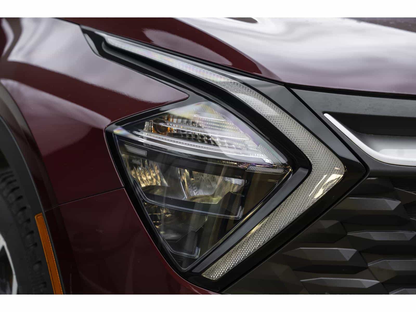 2023 Kia Sportage LX AWD - Image 2