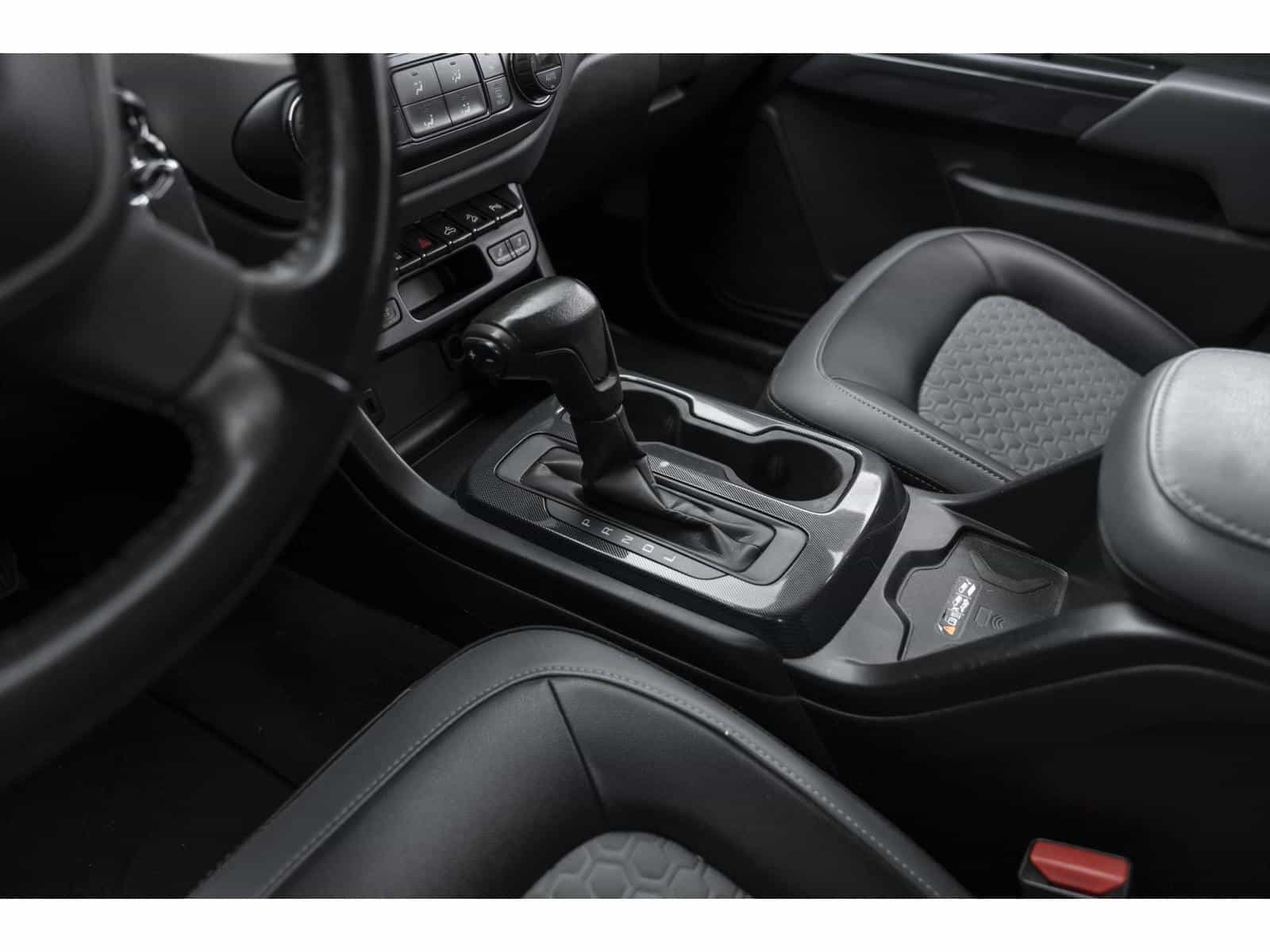 2020 Chevrolet Colorado Z71 - Image 16