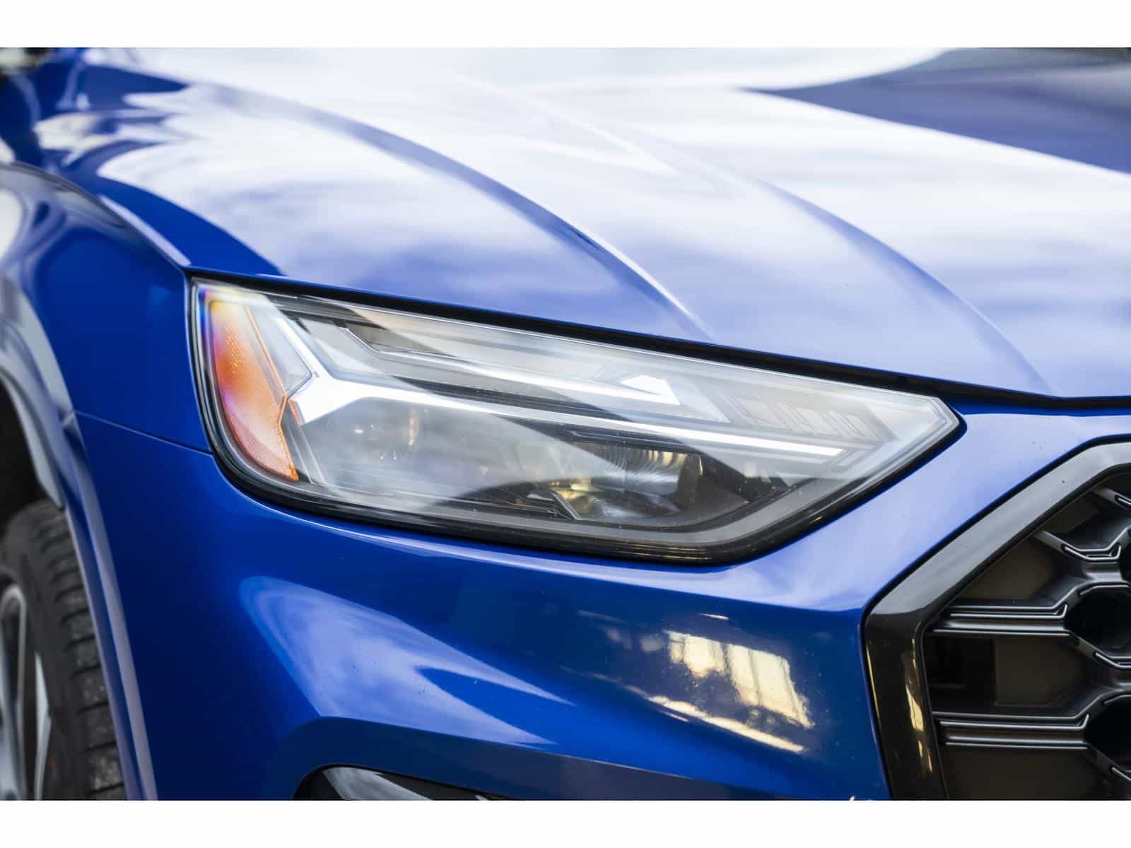 2023 Audi SQ5 Progressiv - Image 2