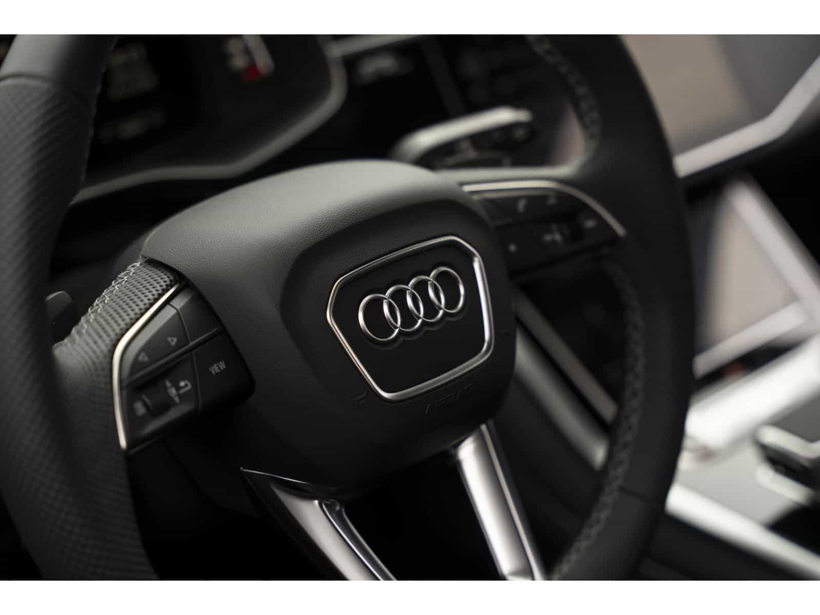 2026 Audi SQ8 Base - Image 26