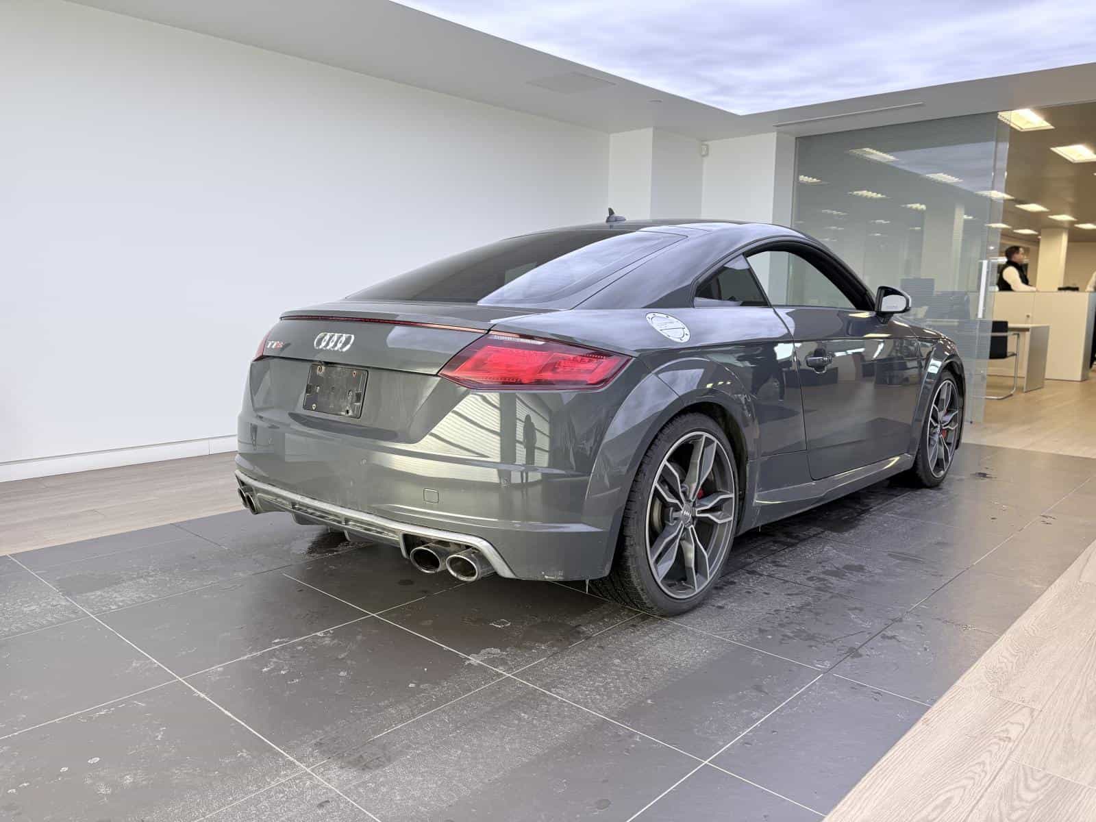 Image 8 Audi TTS Base 2017