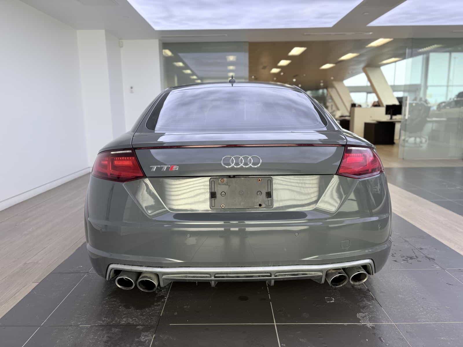 Image 9 Audi TTS Base 2017