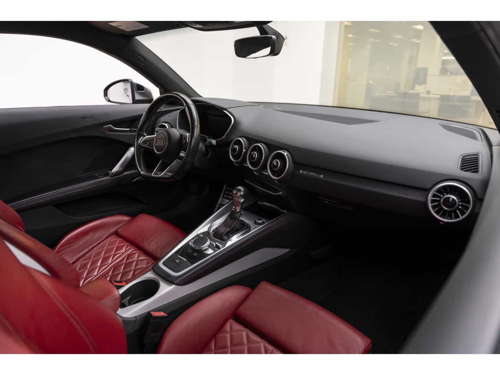 Image 12 Audi TTS Base 2017