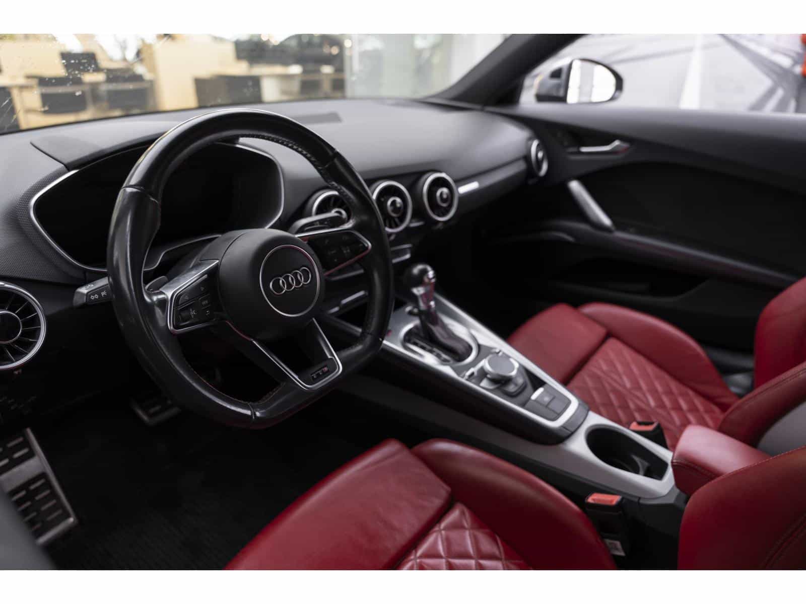 Image 13 Audi TTS Base 2017