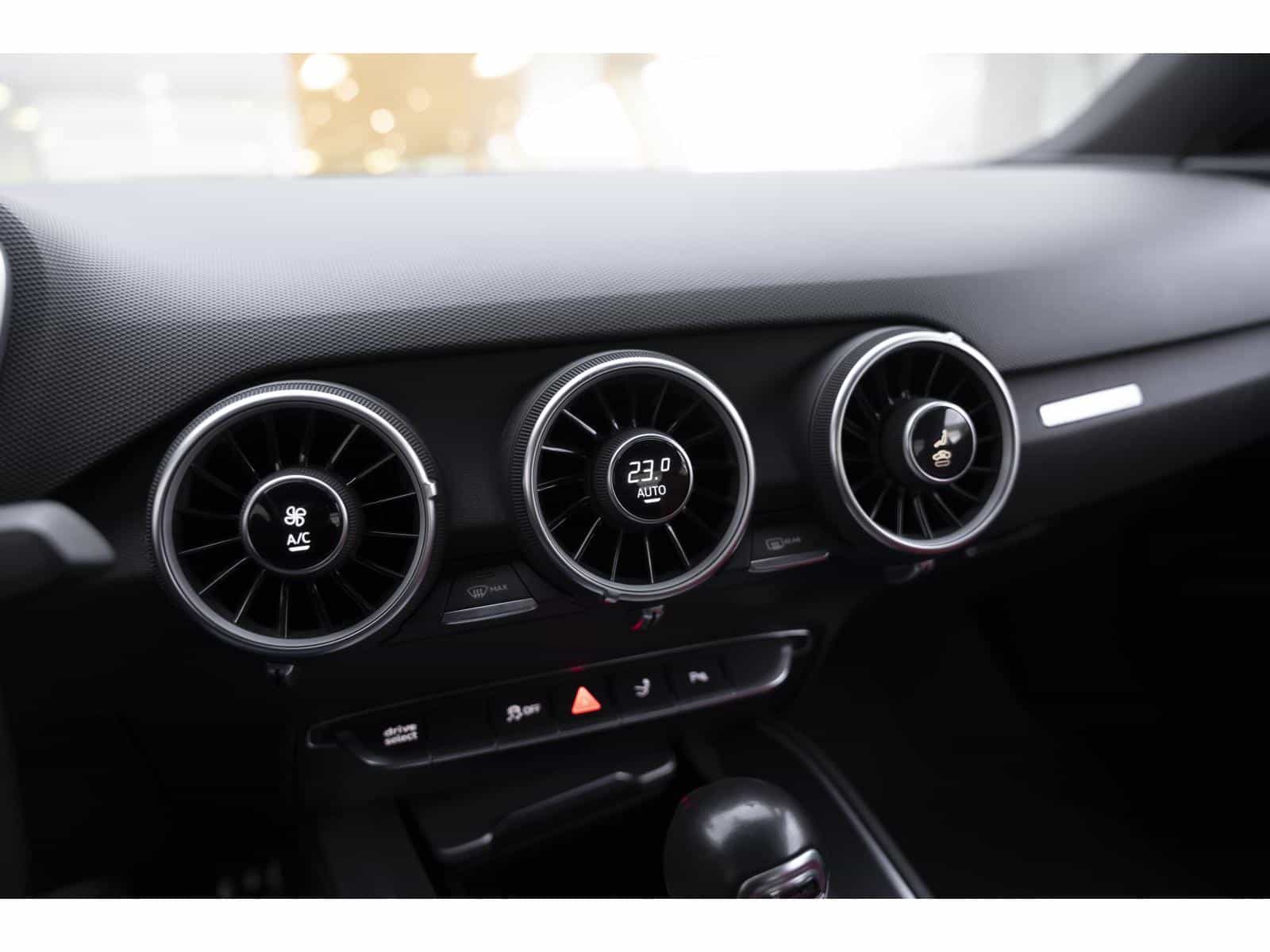 Image 14 Audi TTS Base 2017