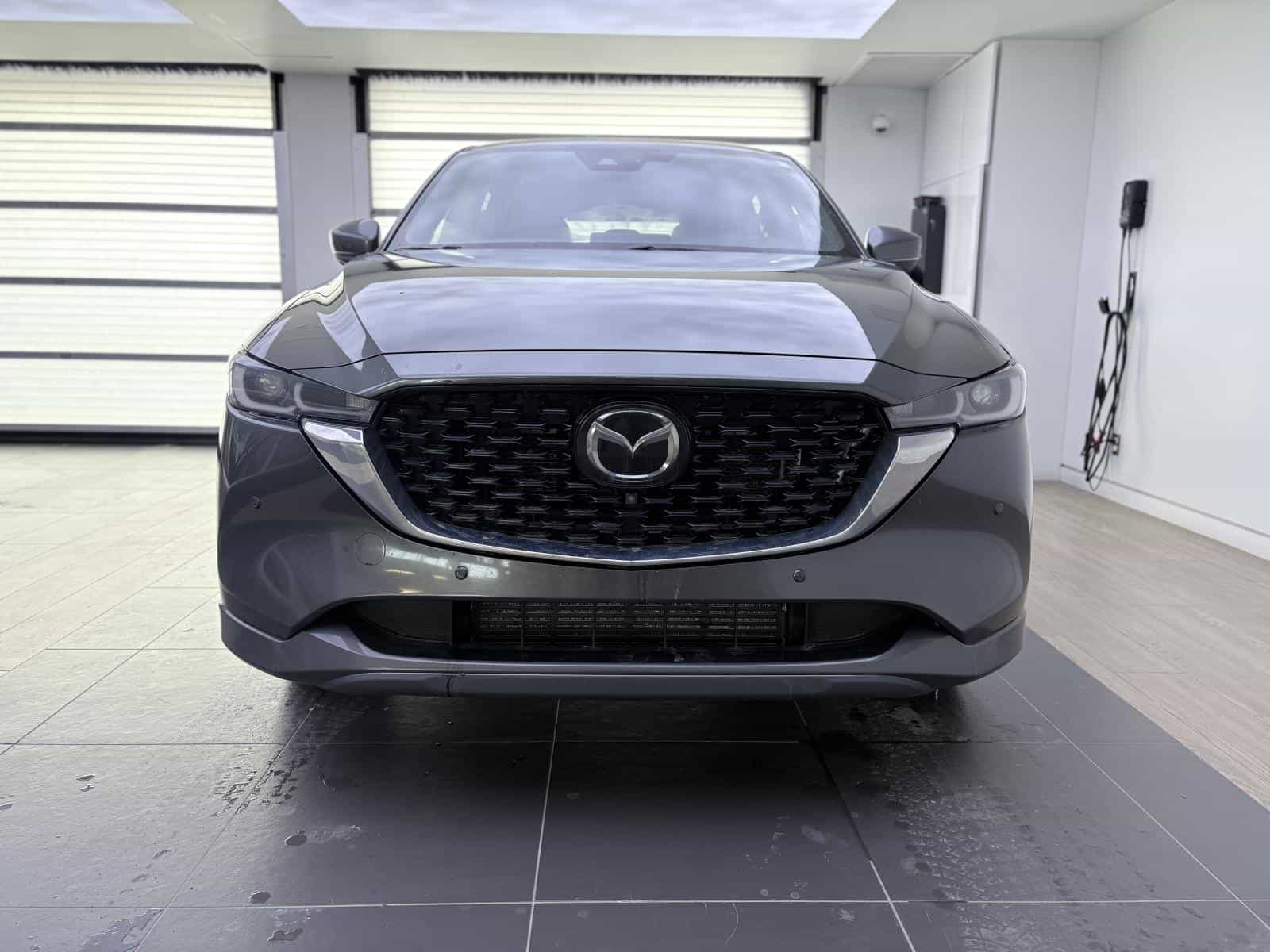 Image 4 Mazda CX-5 Signature 2022