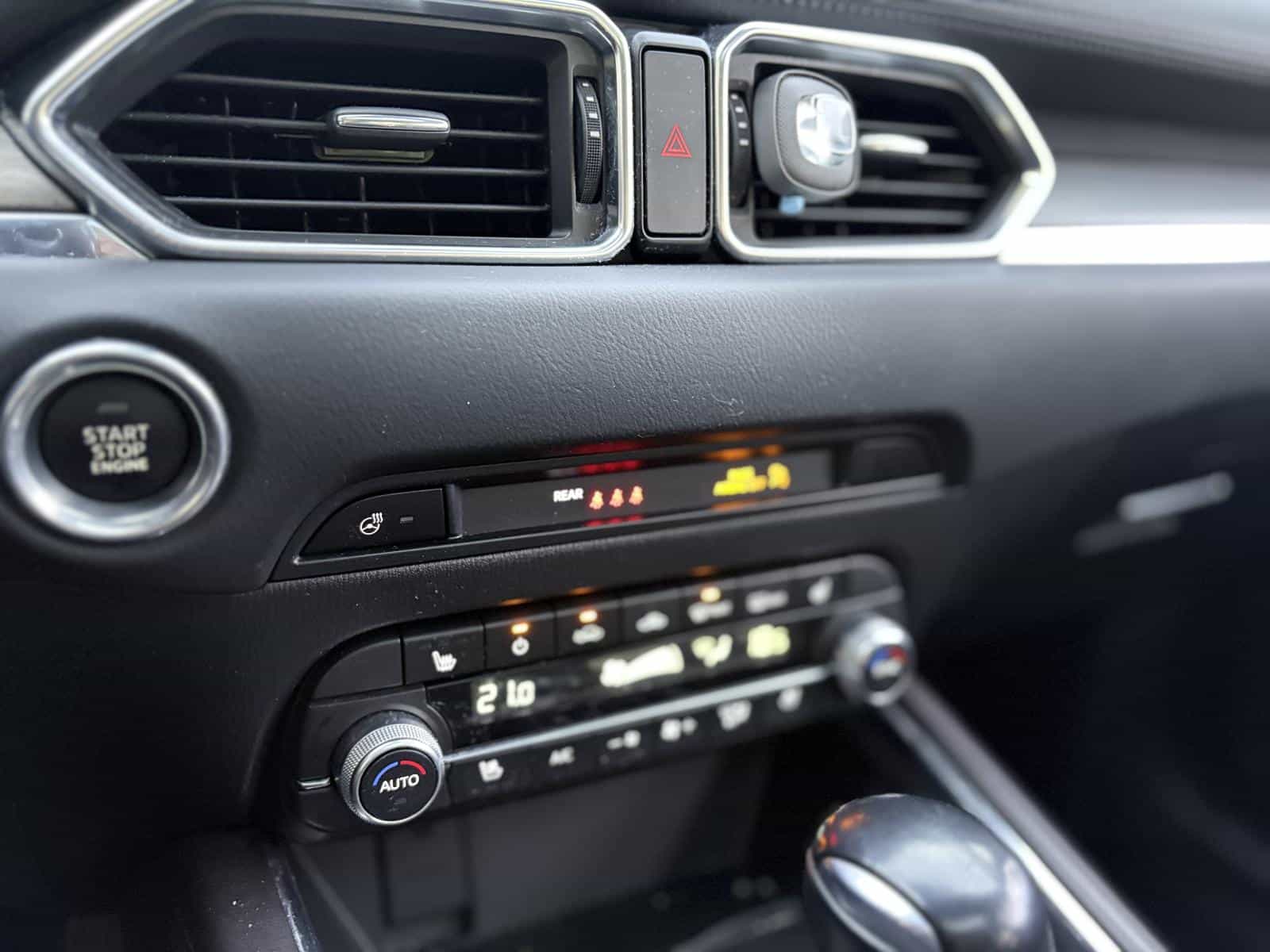 2022 Mazda CX-5 Signature - Image 24