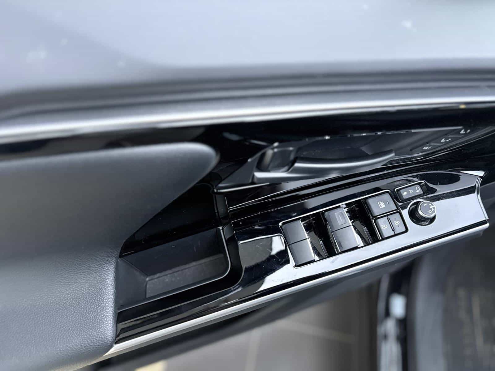 Image 19 Subaru Solterra Technology 2024