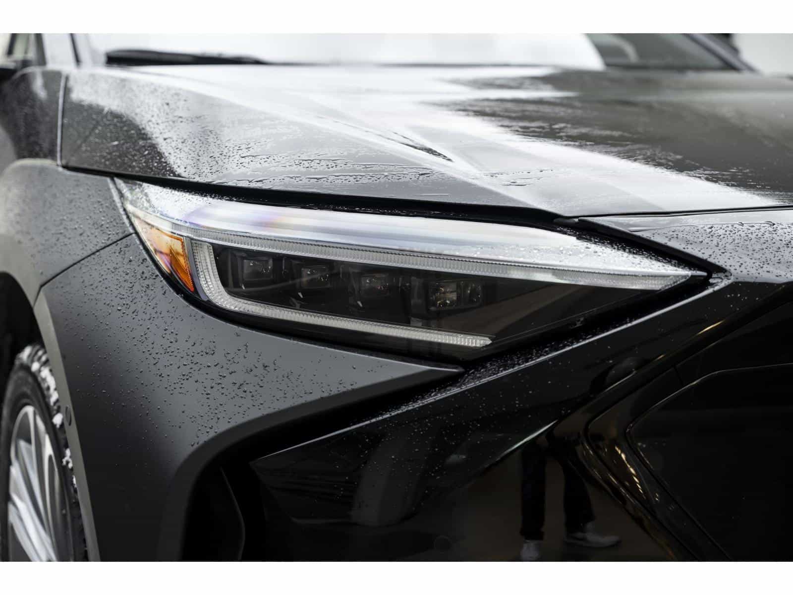 2024 Subaru Solterra Technology - Image 2