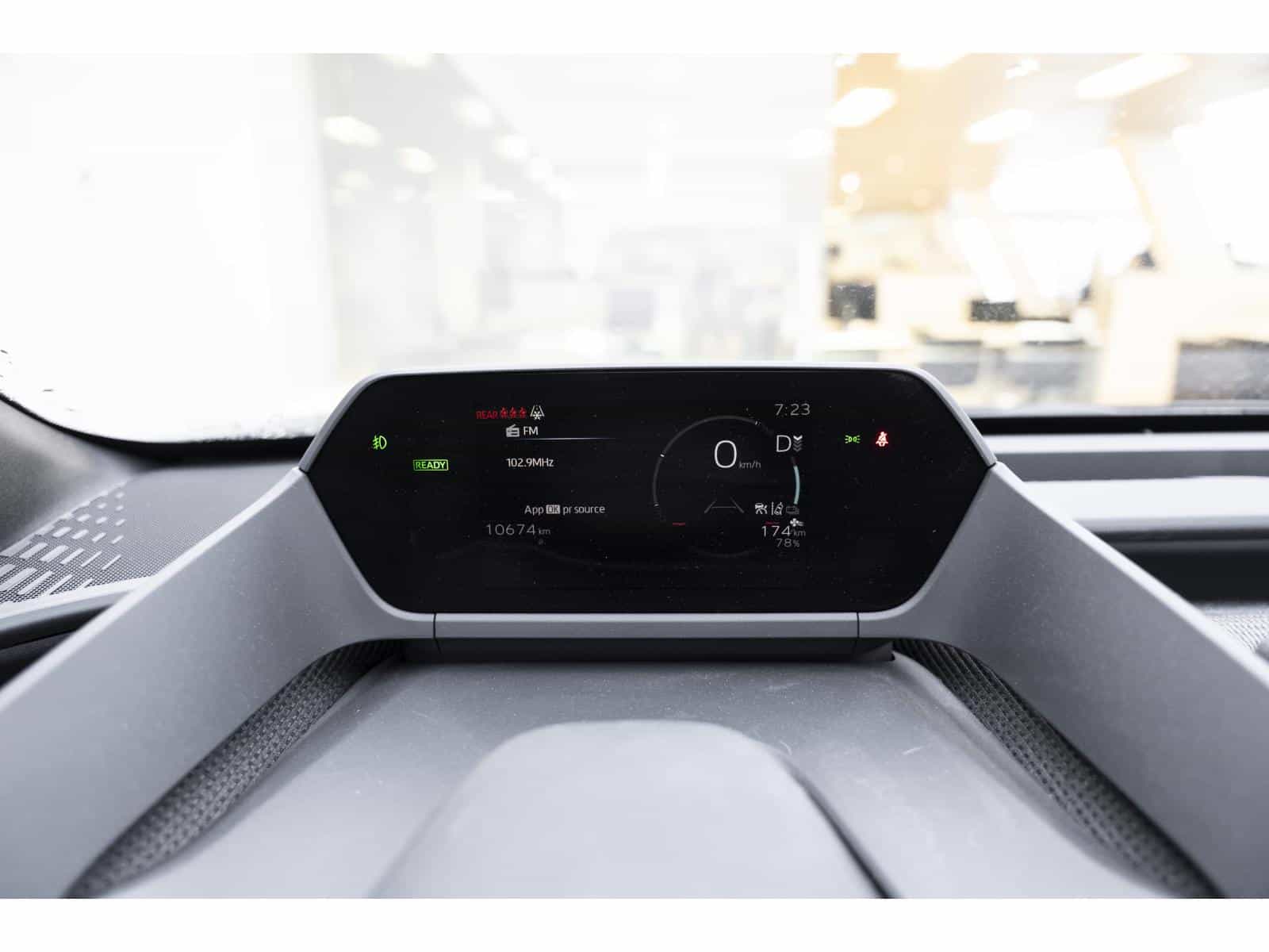 2024 Subaru Solterra Technology - Image 20