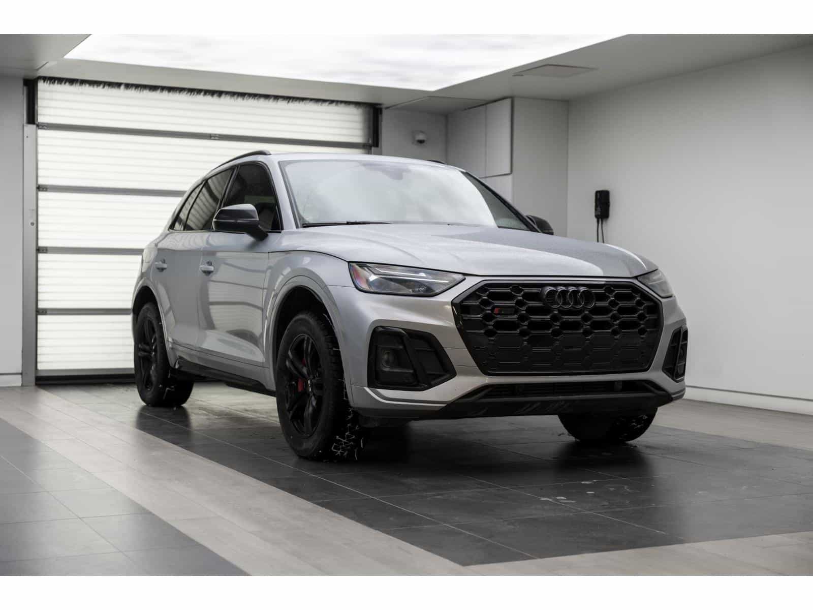 2023 Audi SQ5 Progressi - Image 1