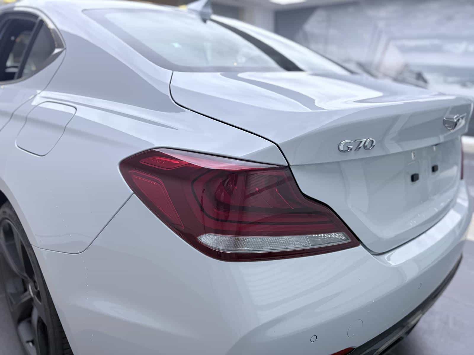 2021 Genesis G70 Sport 3.3T - Image 12