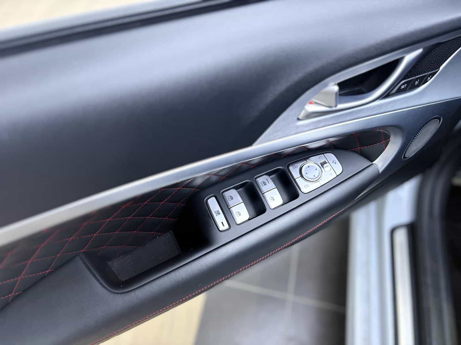 Image 19 Genesis G70 Sport 3.3T 2021