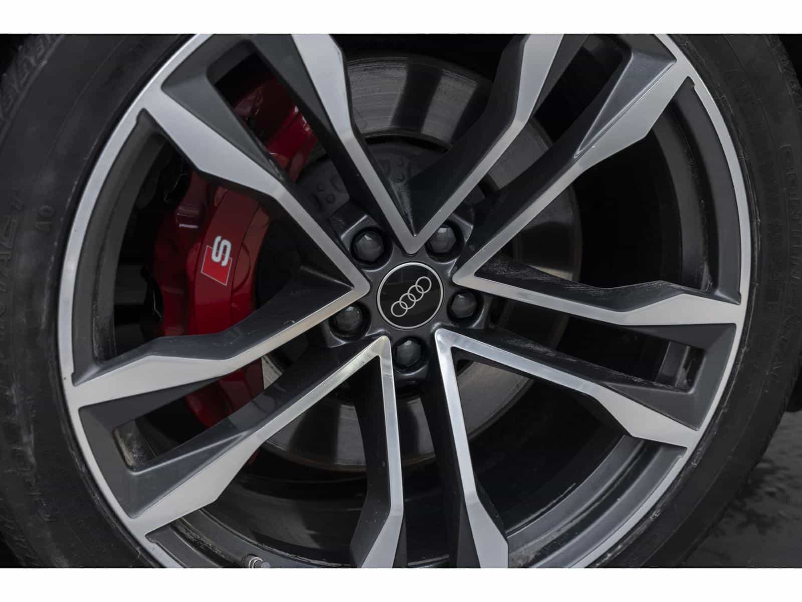 Image 6 Audi SQ8 V8 4.0L TFSI Black Optics 2023