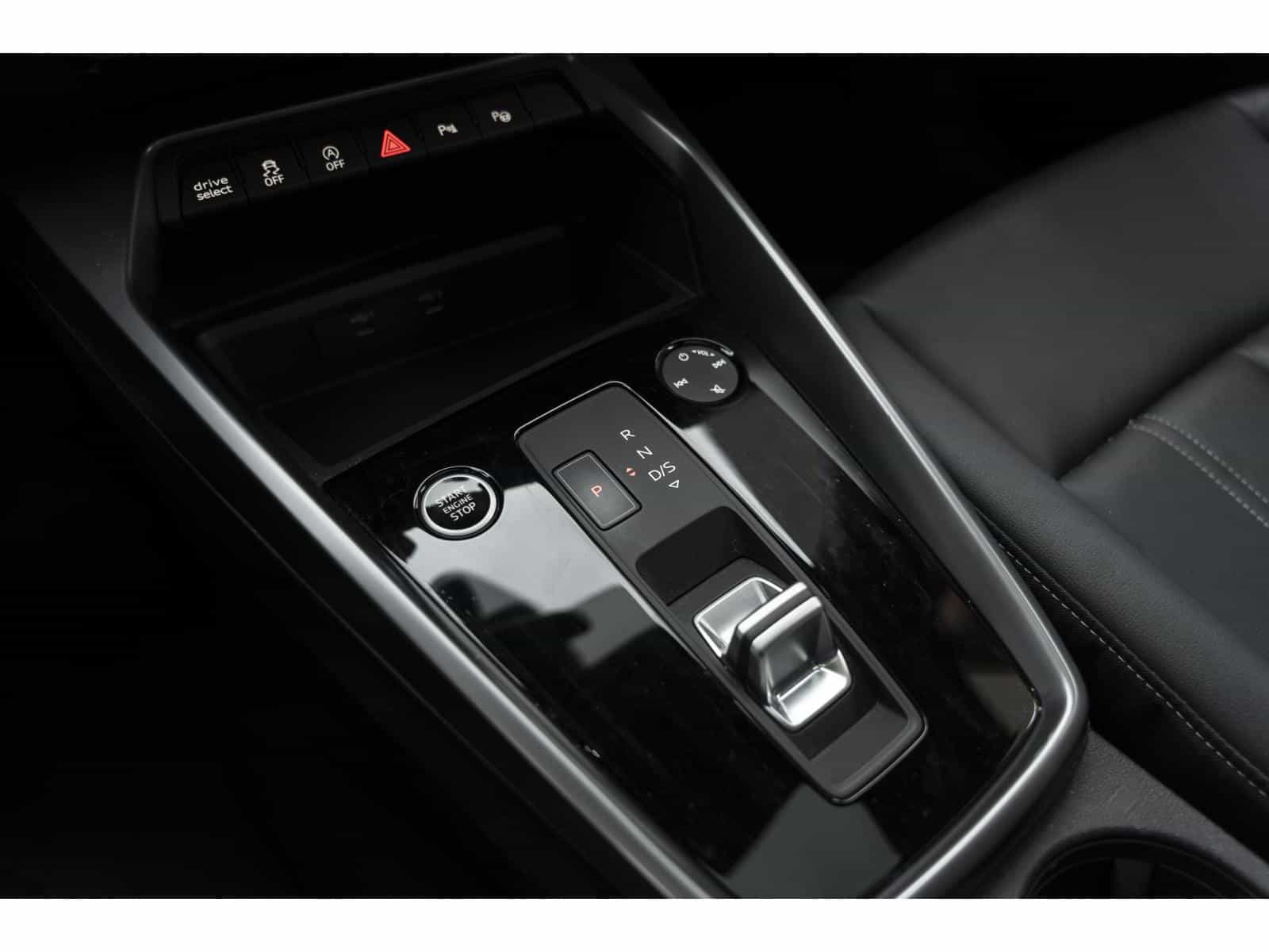 Image 16 Audi A3 Komfort 40 2023