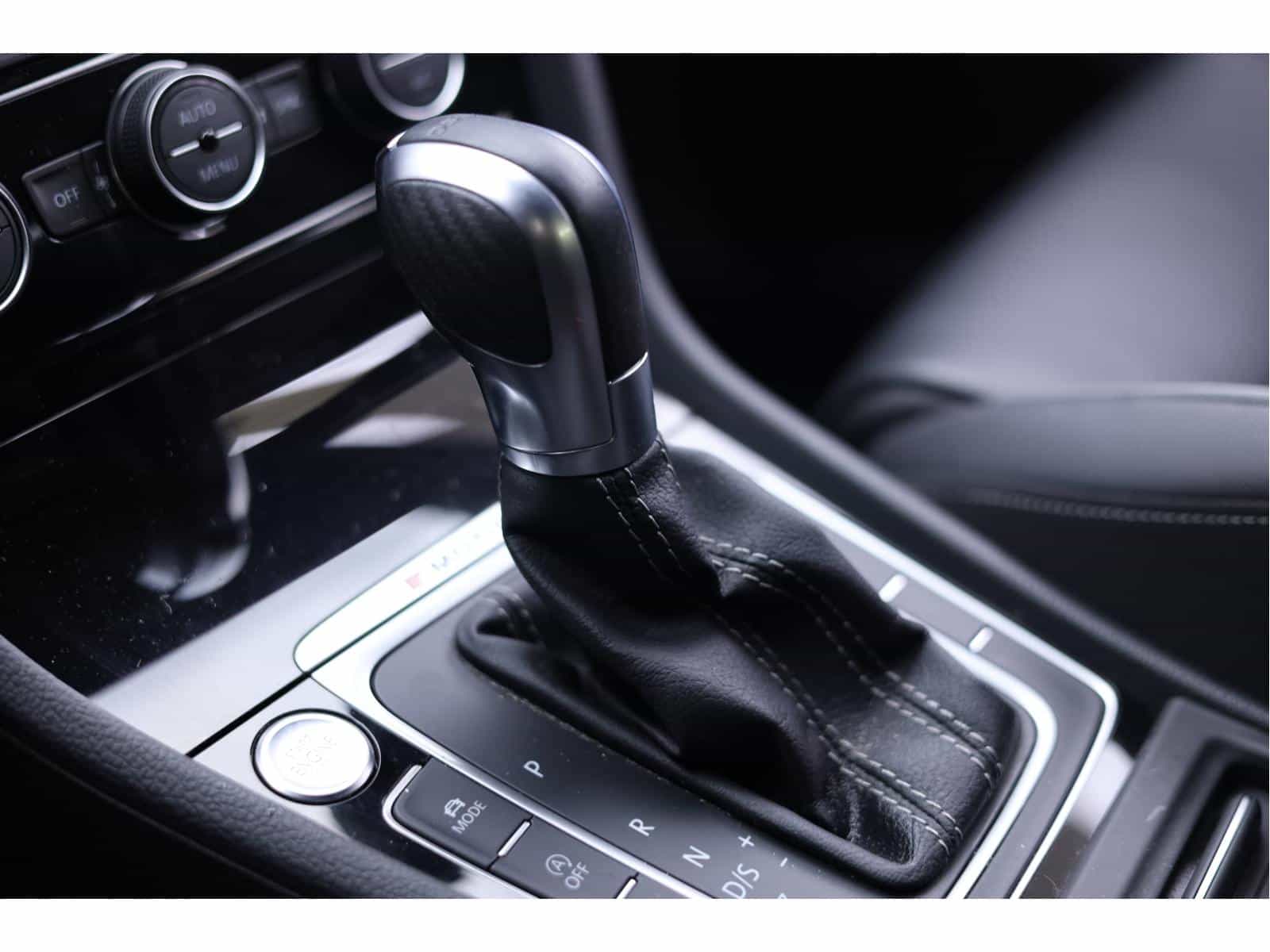 Image 17 Volkswagen Golf R Base 2018