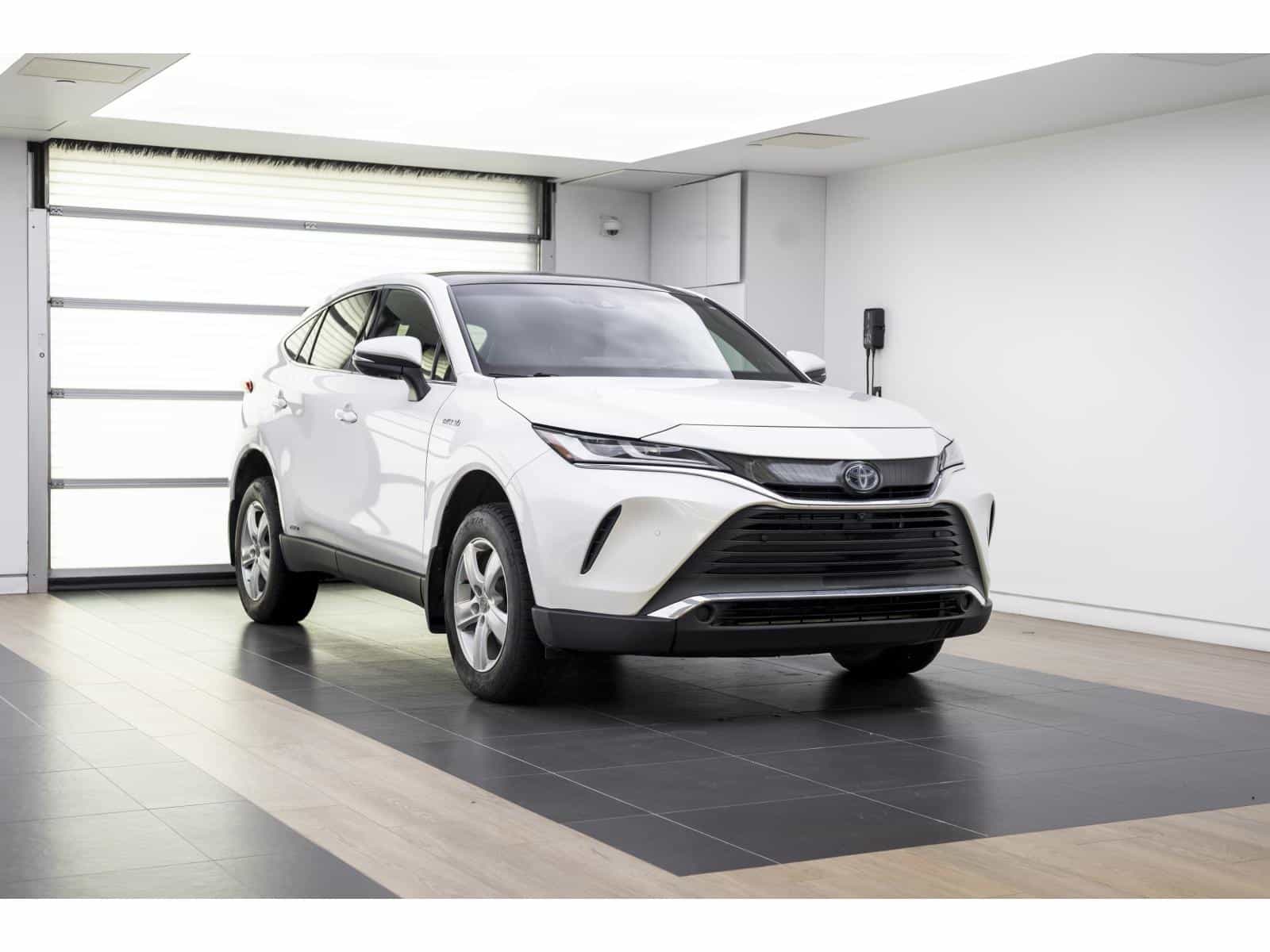 2021 Toyota Venza Limited - Image 1