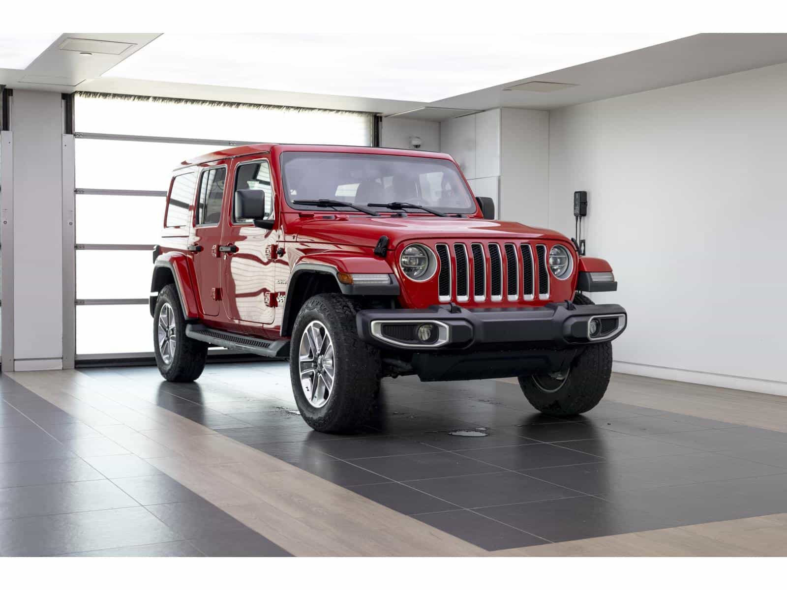 Image 1 Jeep Wrangler Unlimited Sahara 2020