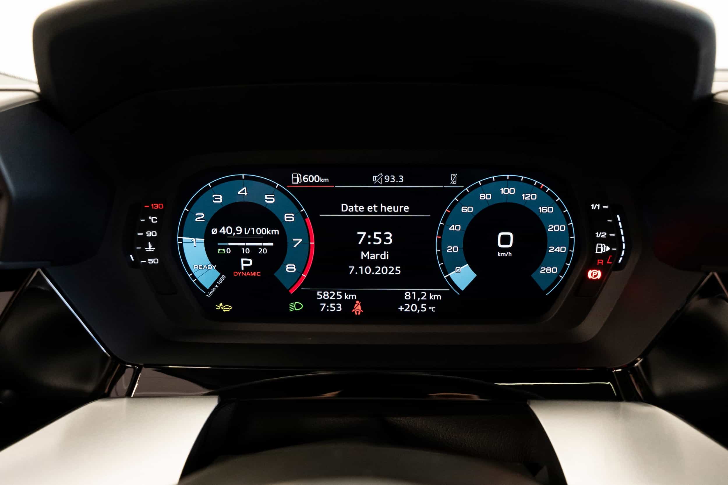 2025 Audi A3 40 TFSI quattro Vorsprung - Image 24