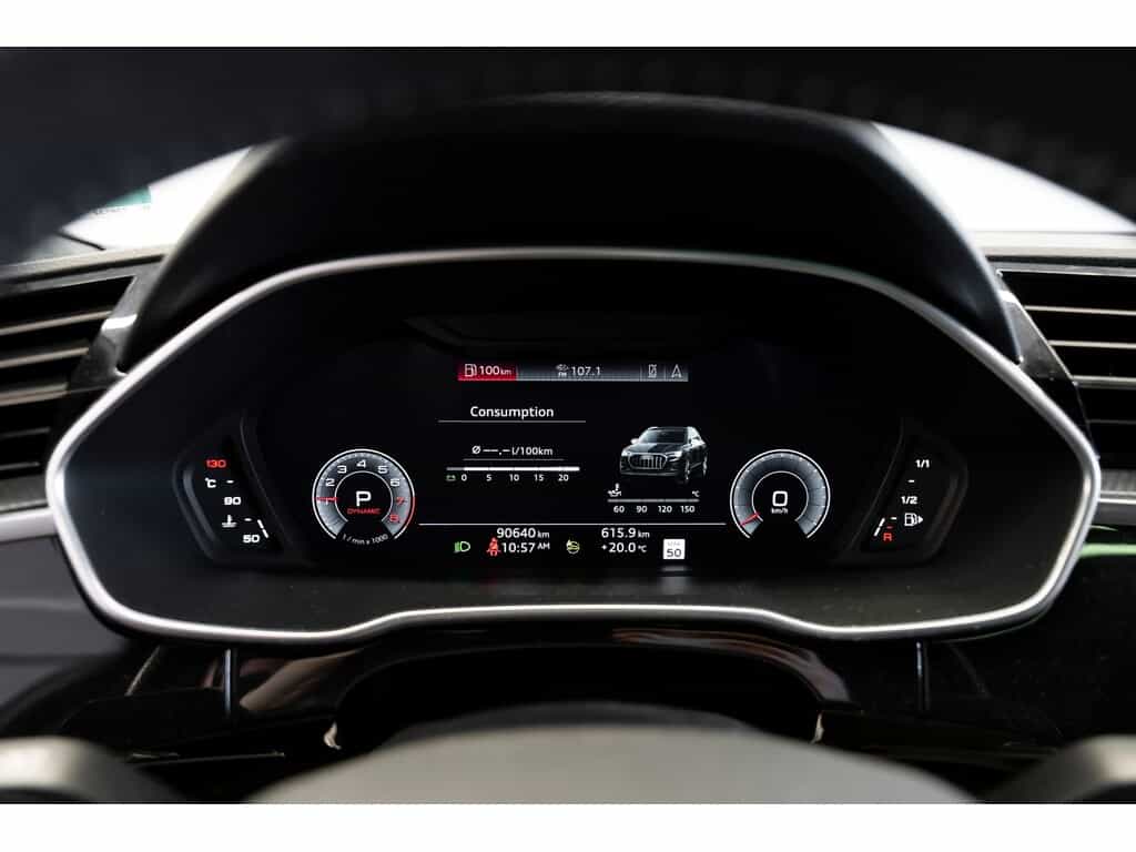 2021 Audi Q3 45 Technik - Image 27