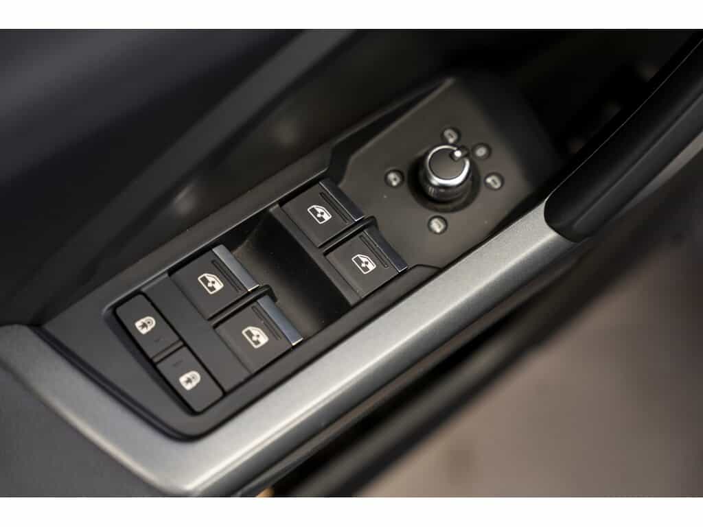 2021 Audi Q3 45 Technik - Image 28