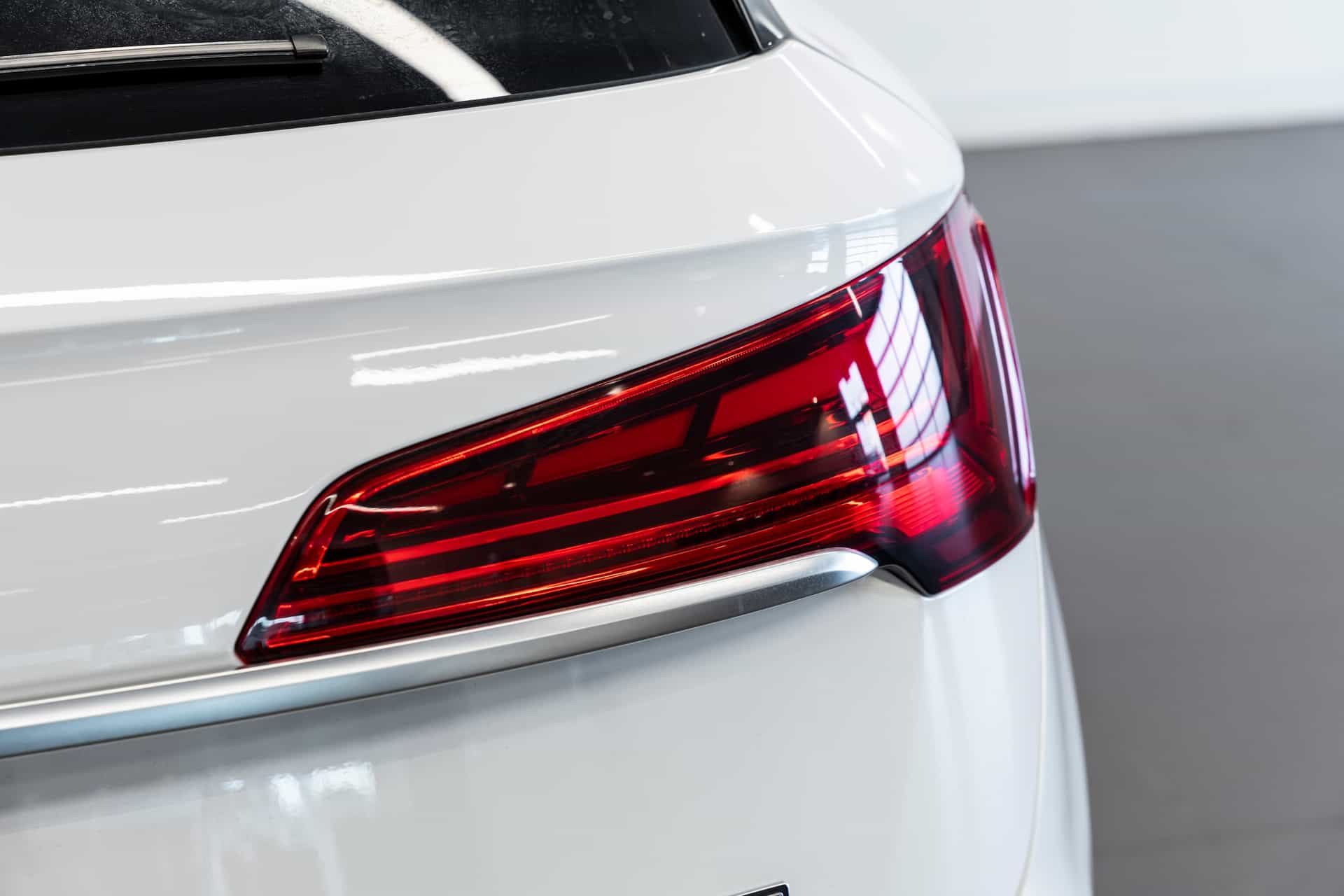 2025 Audi Q5 40 - Image 8