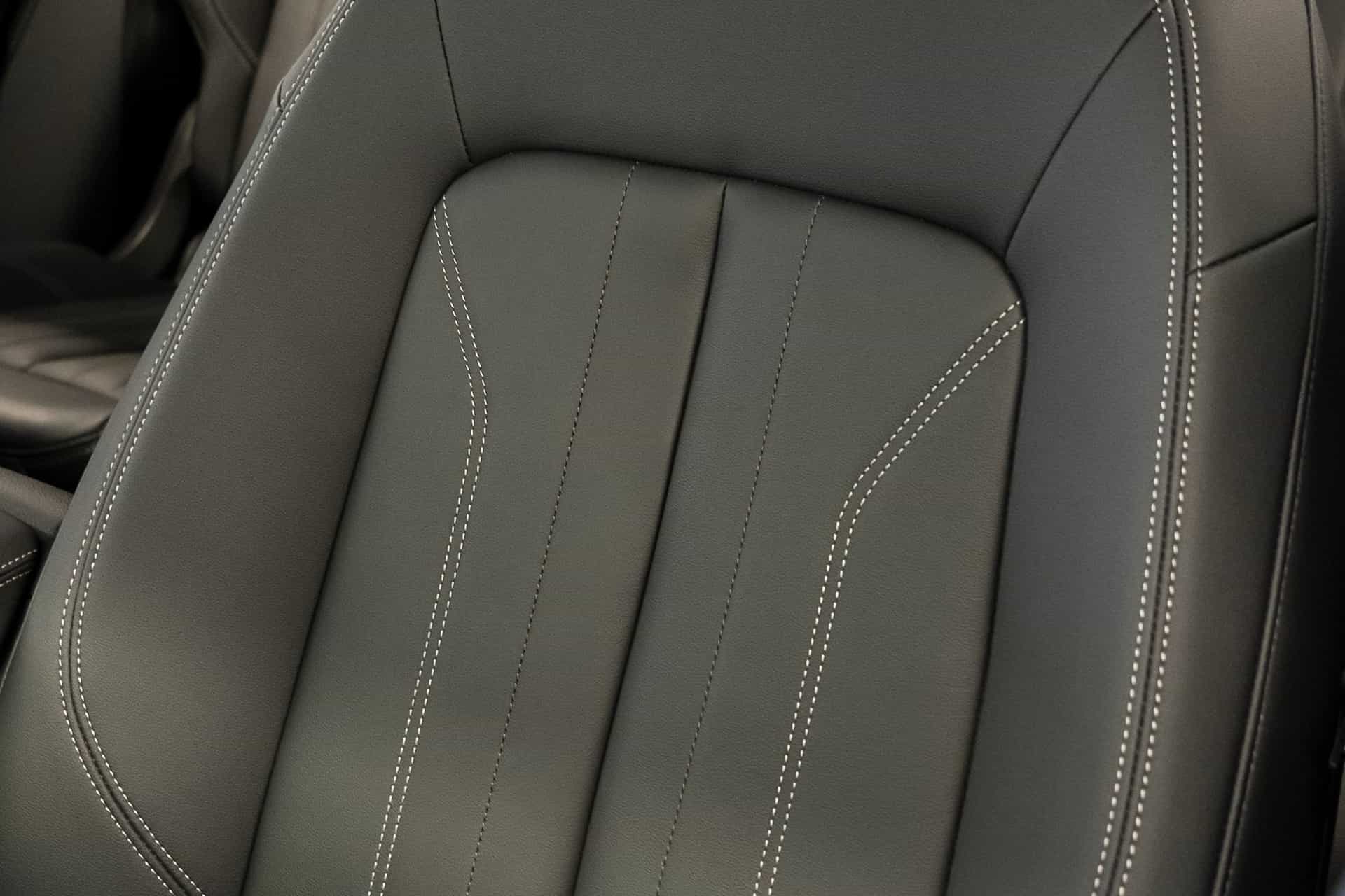 2025 Audi Q5 40 - Image 19