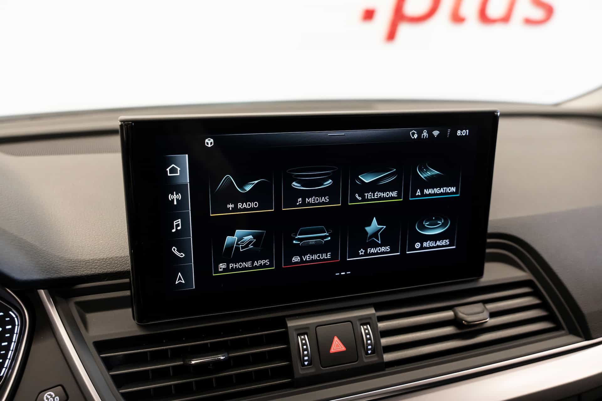 2025 Audi Q5 40 - Image 24