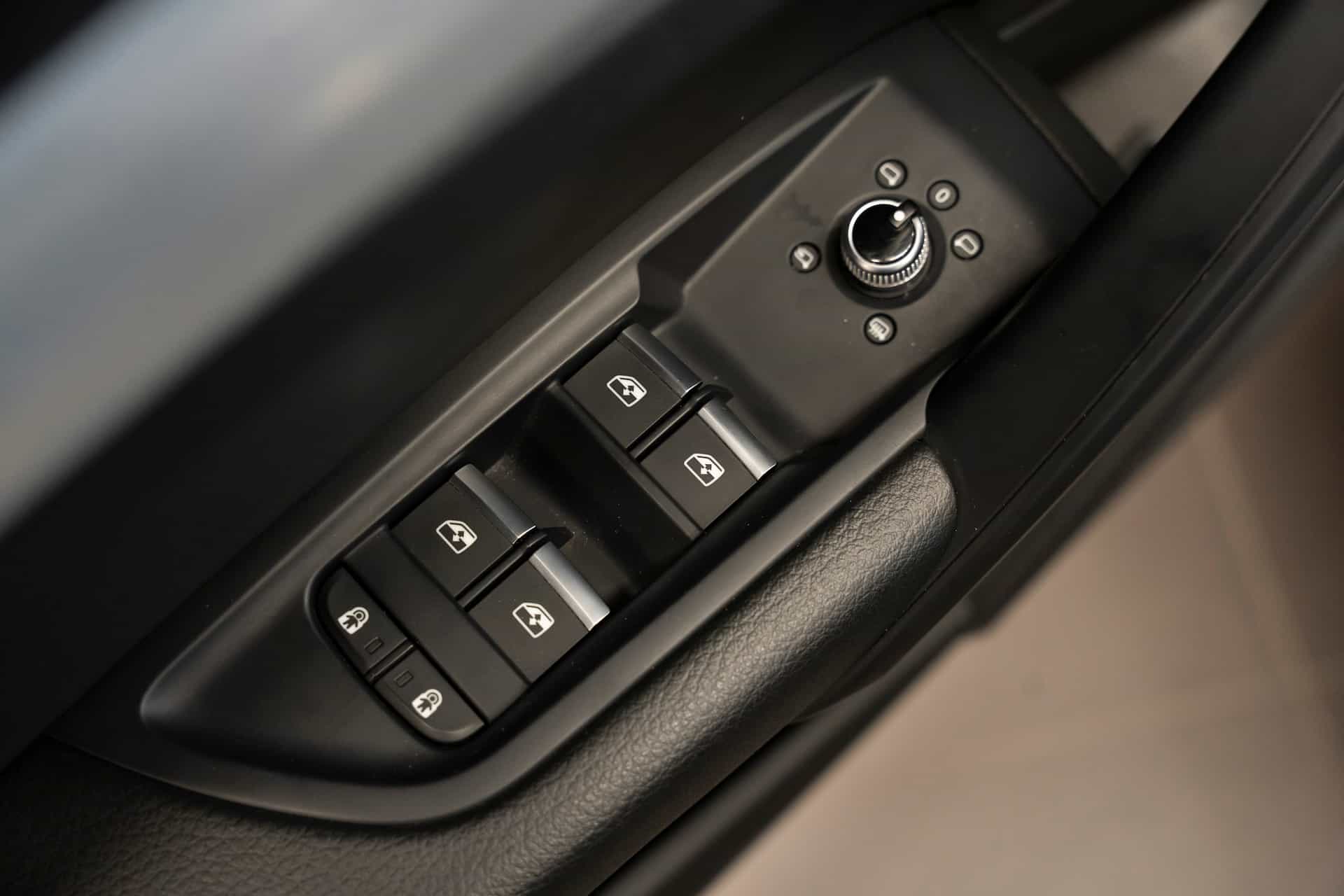 2023 Audi Q5 45 Progressiv - Image 27