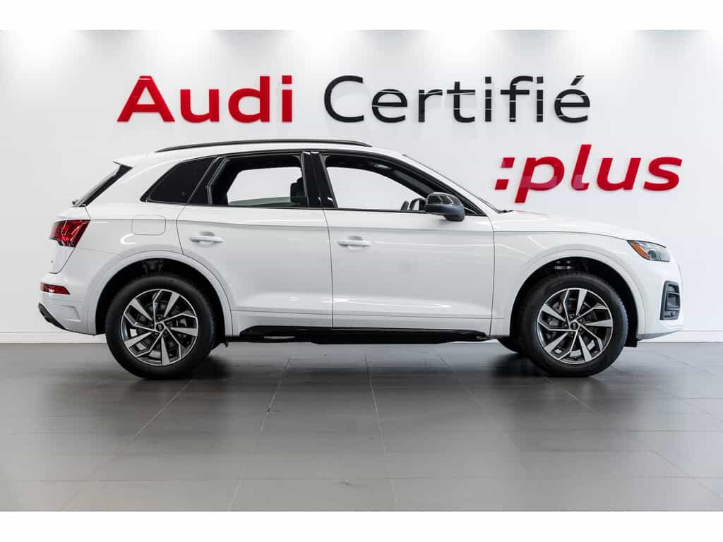 2025 Audi Q5 45 - Image 3