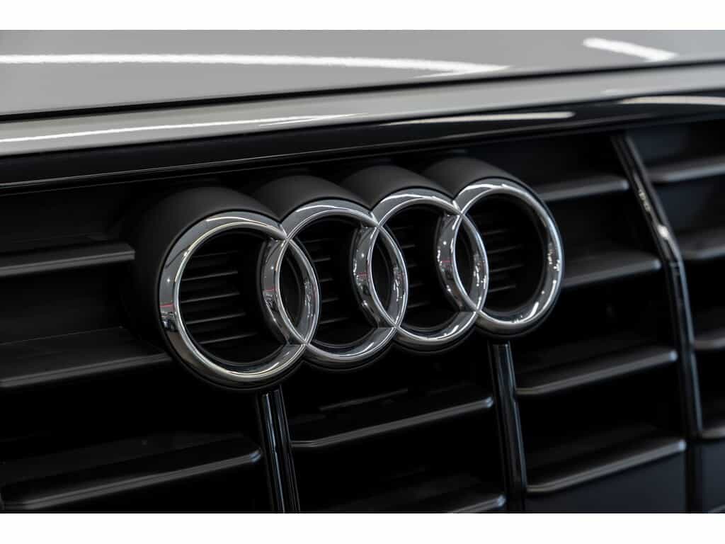 2025 Audi Q5 45 - Image 12