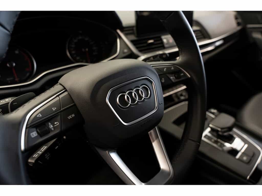 2025 Audi Q5 45 - Image 16