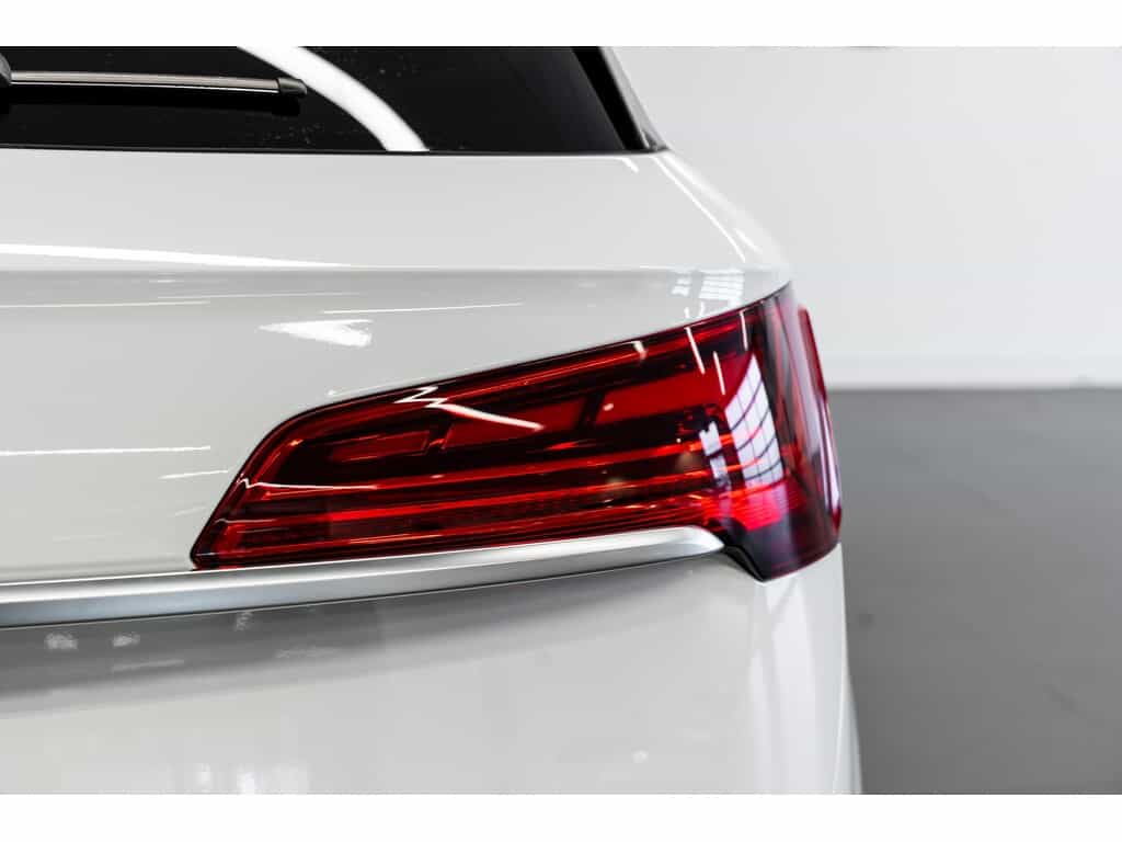 2025 Audi Q5 45 Progressiv - Image 10